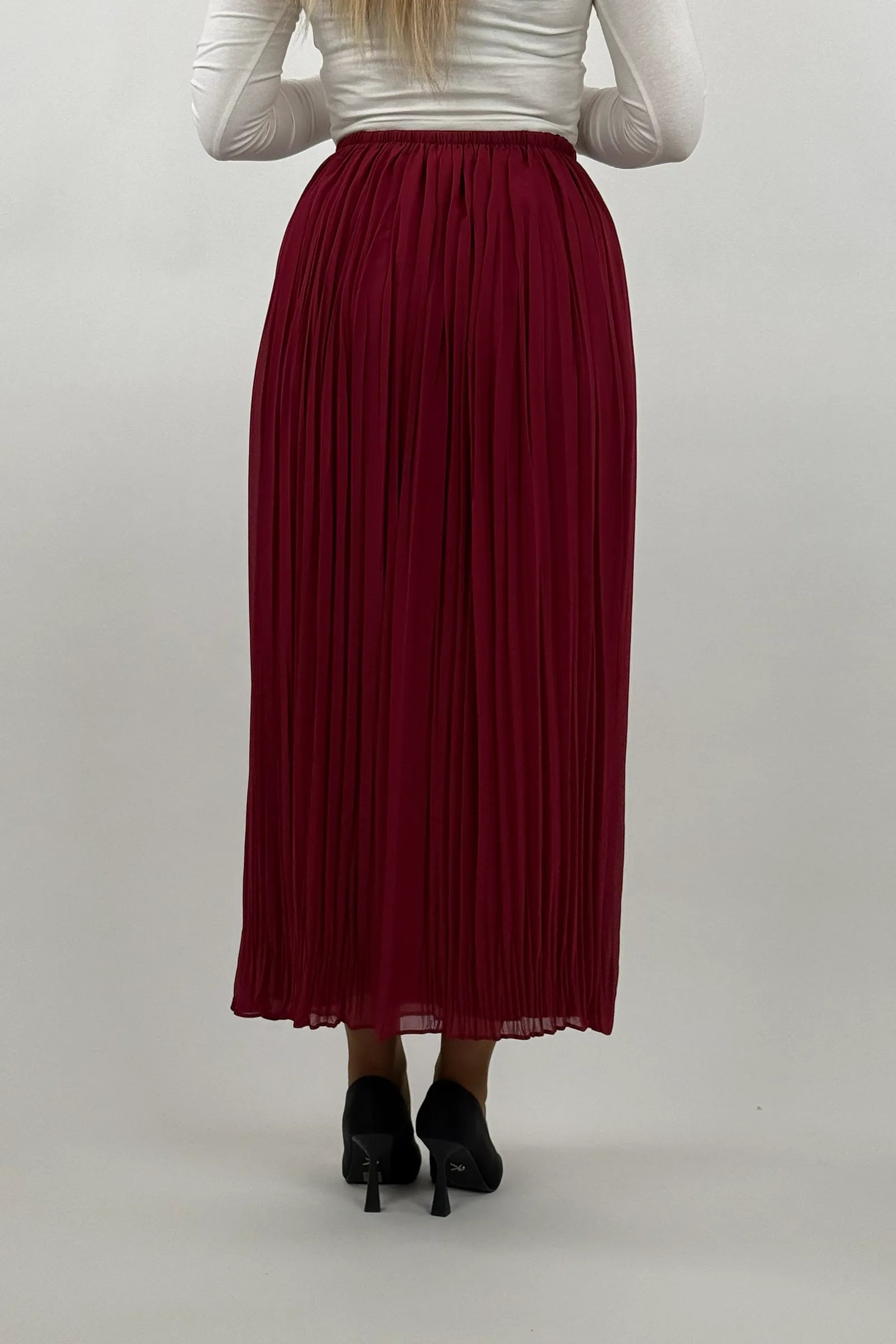 Fund Flowy Pleated Skirt