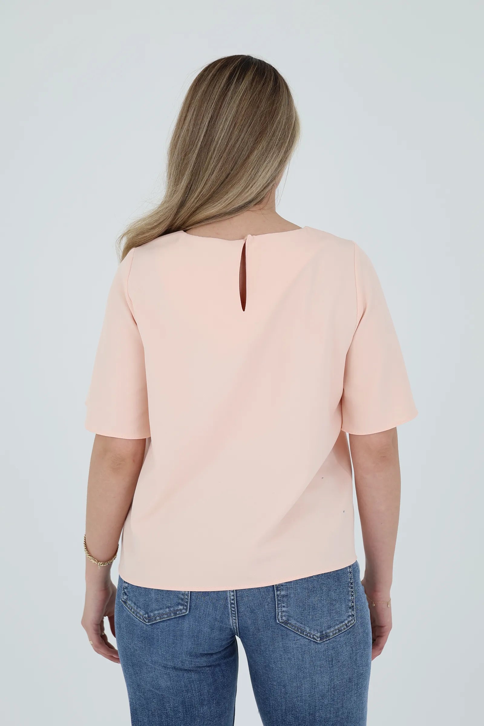 Maice round neck