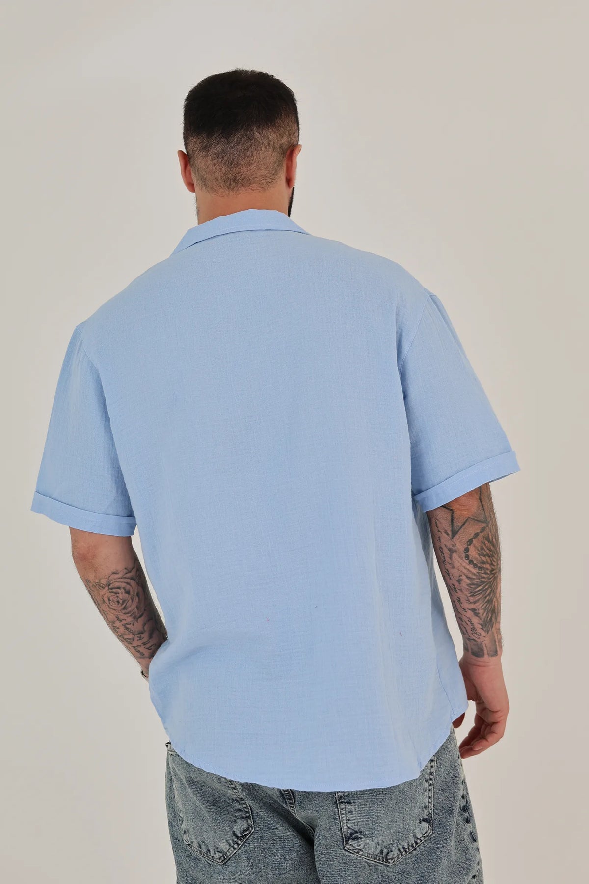 Kemishe holiday shirt