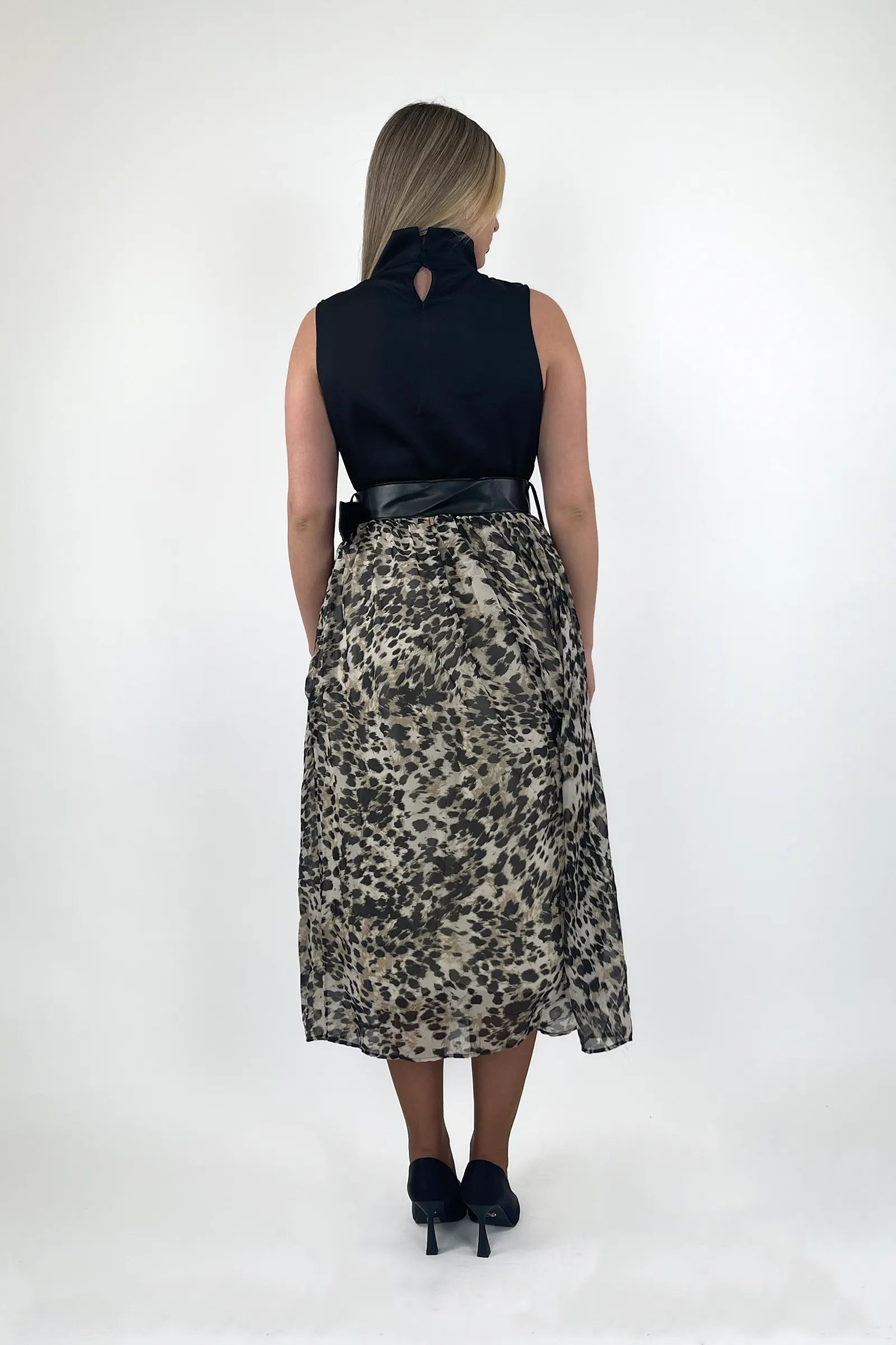 Fustan wild elegance