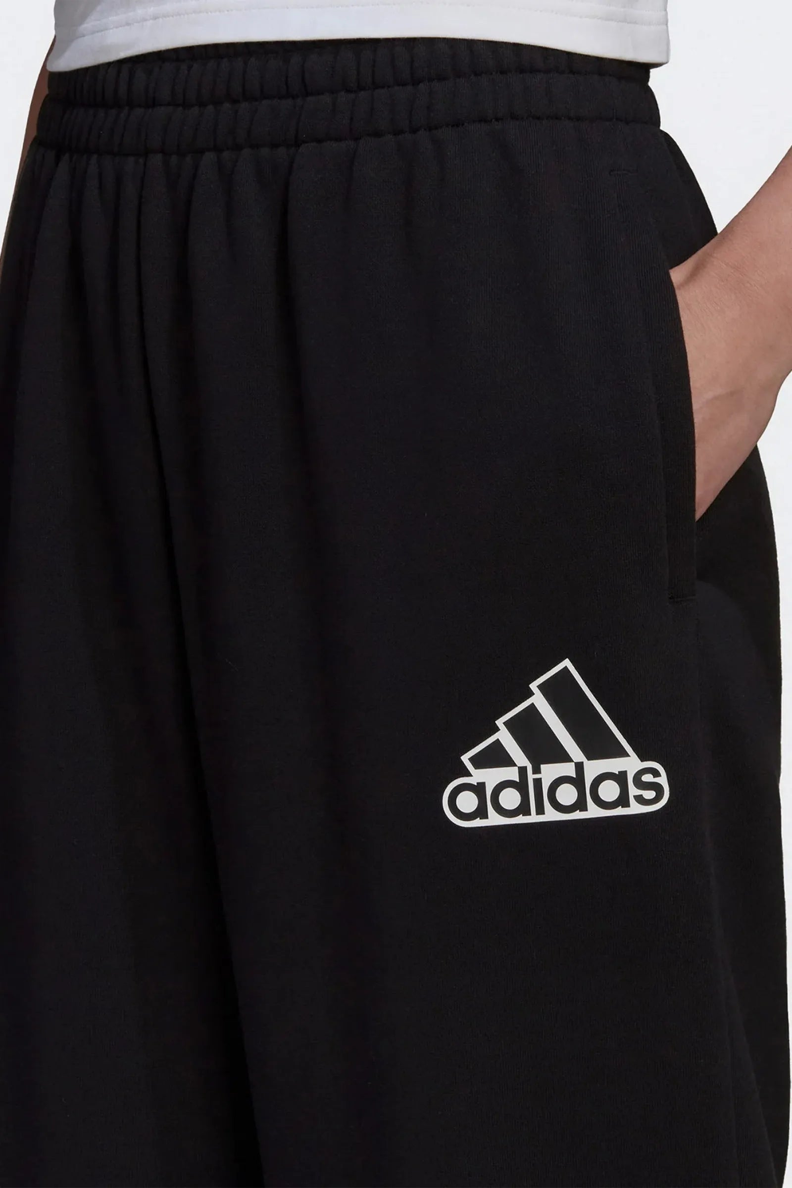 trenerka ADIDAS Training Shorts - woman HC9176