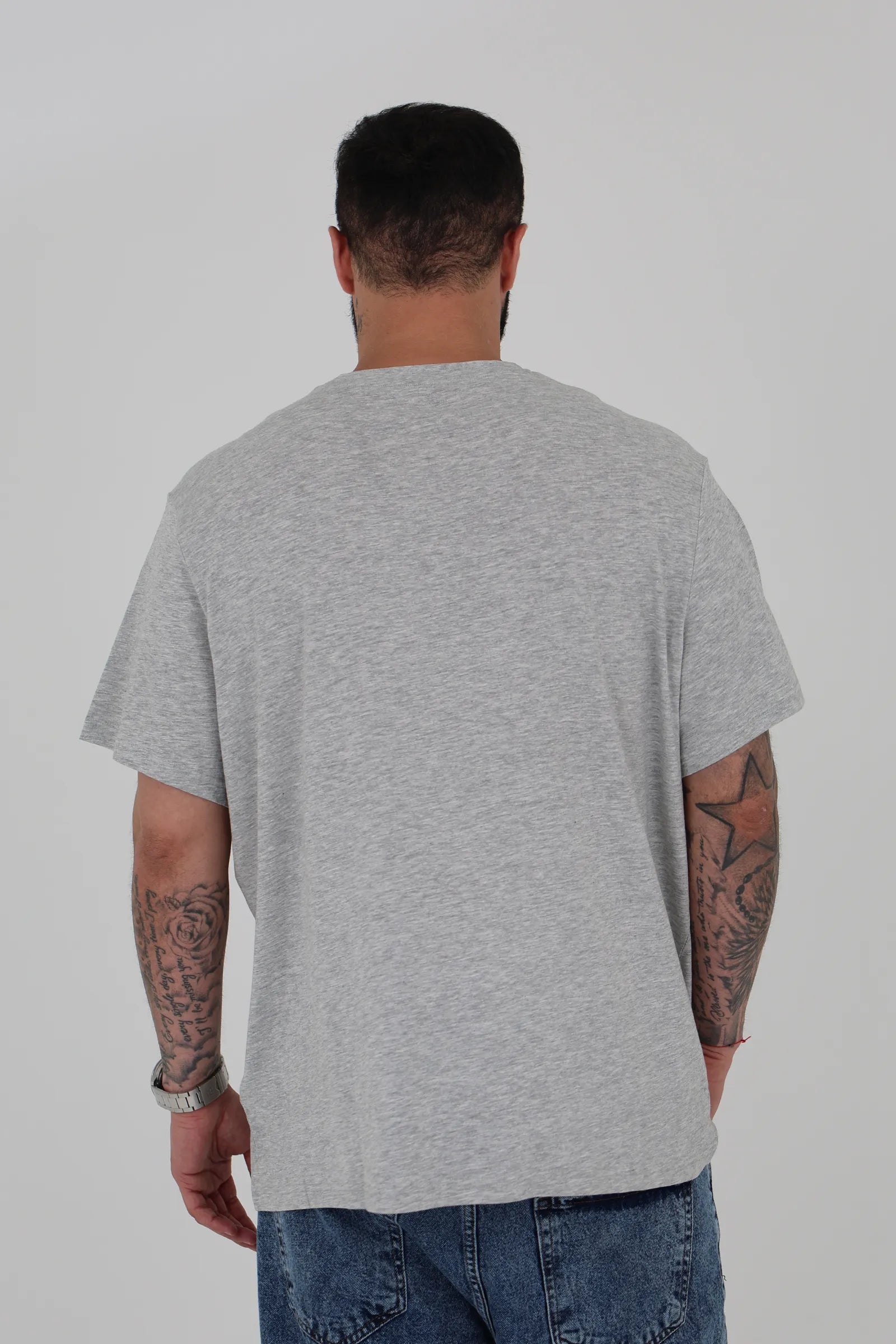 Maice under shirt