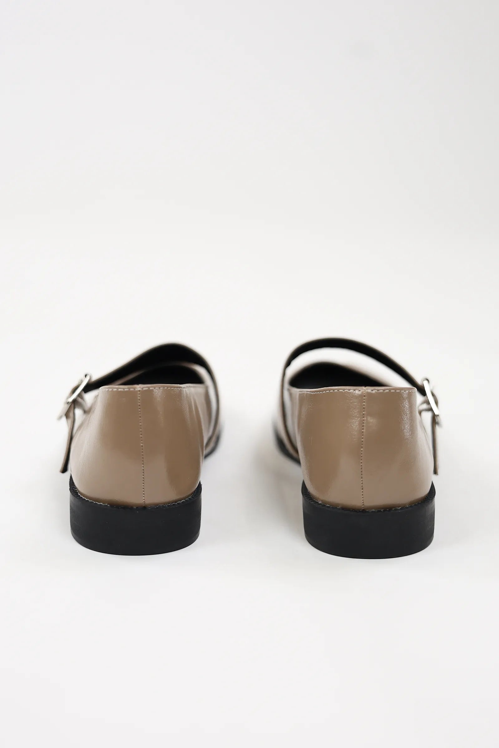 KËPUCË SPLIT TOE