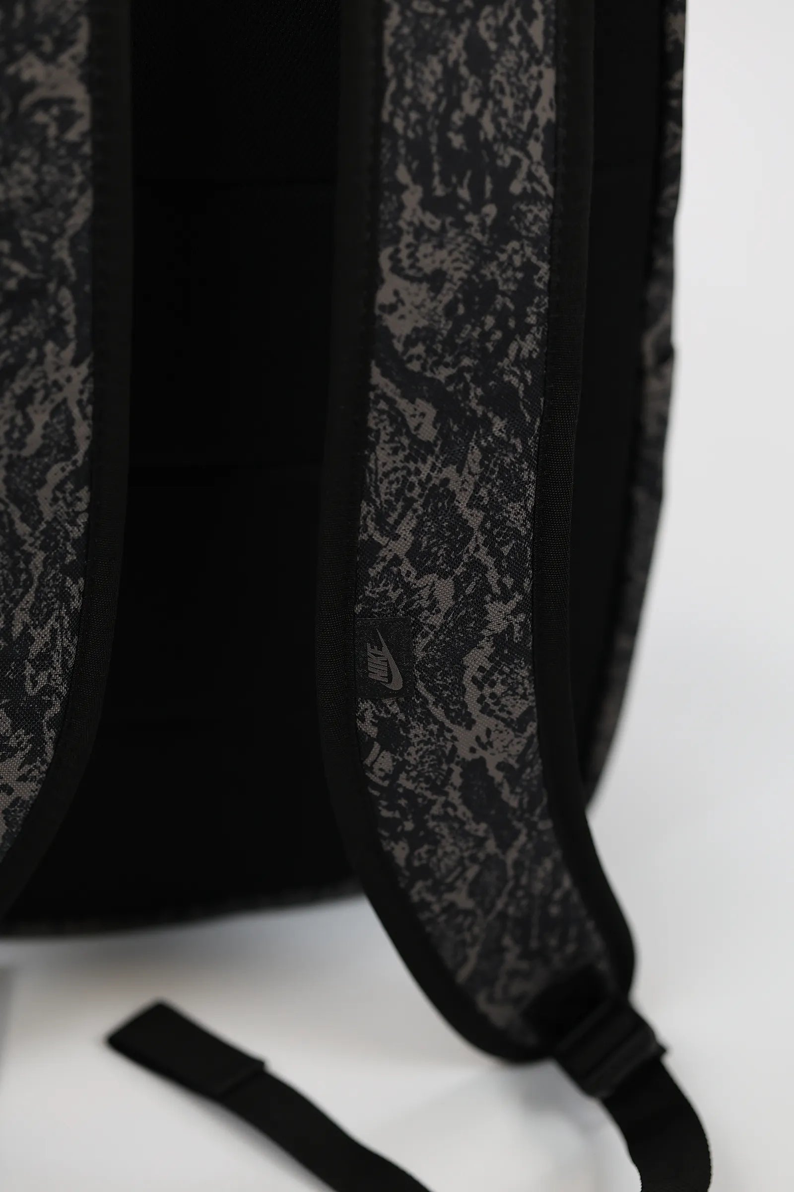 ÇANTË NIKE HERITAGE