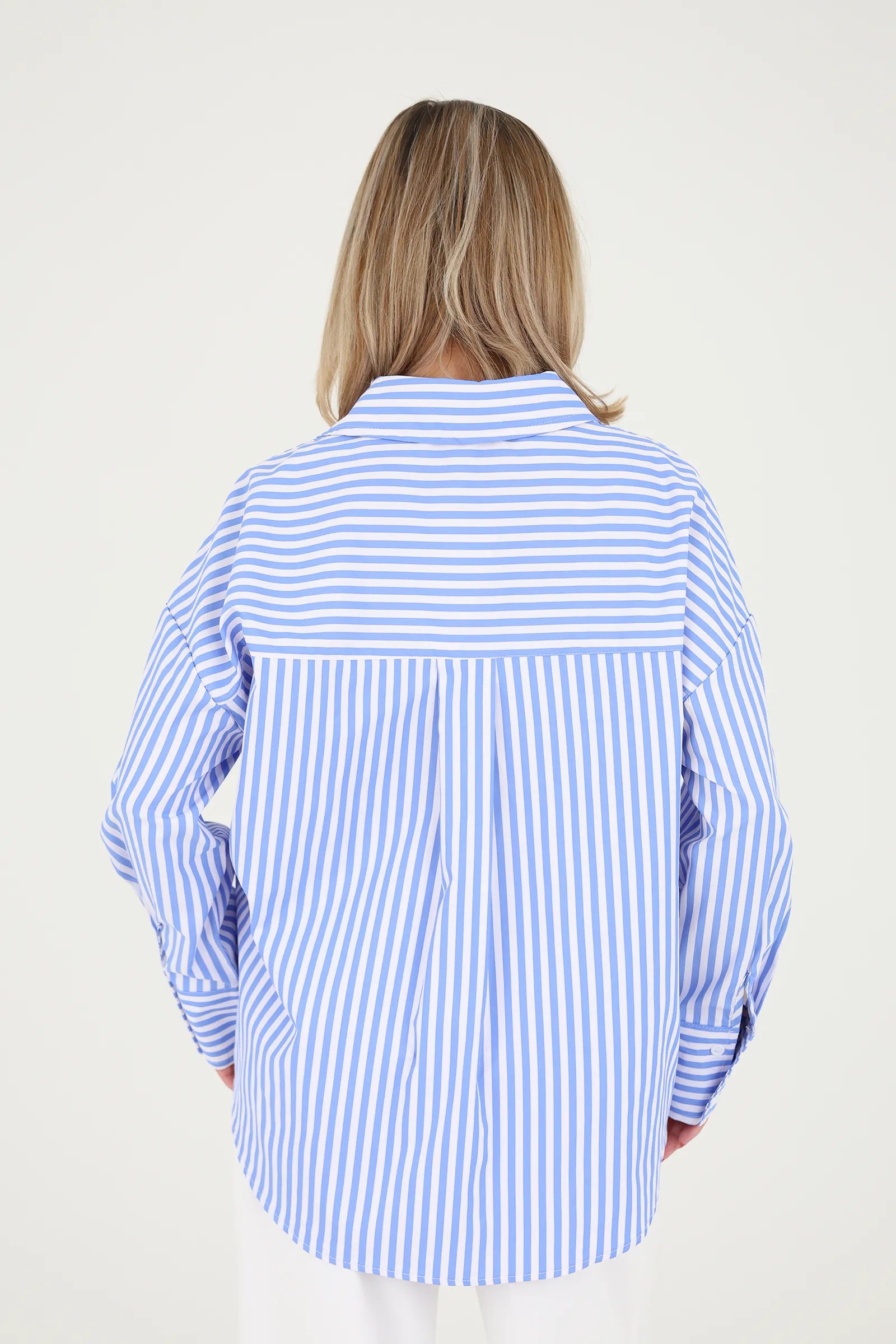 Kemishe blue&white striped