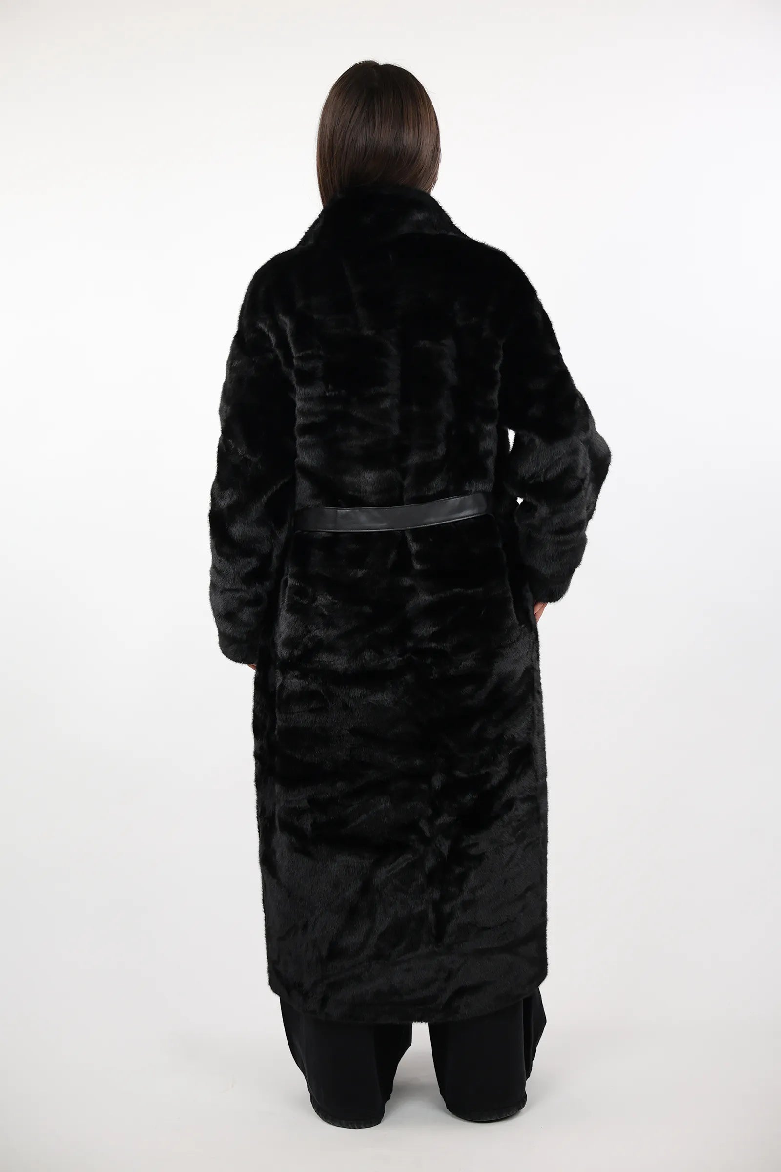 JAKNE Oversized  Faux Fur