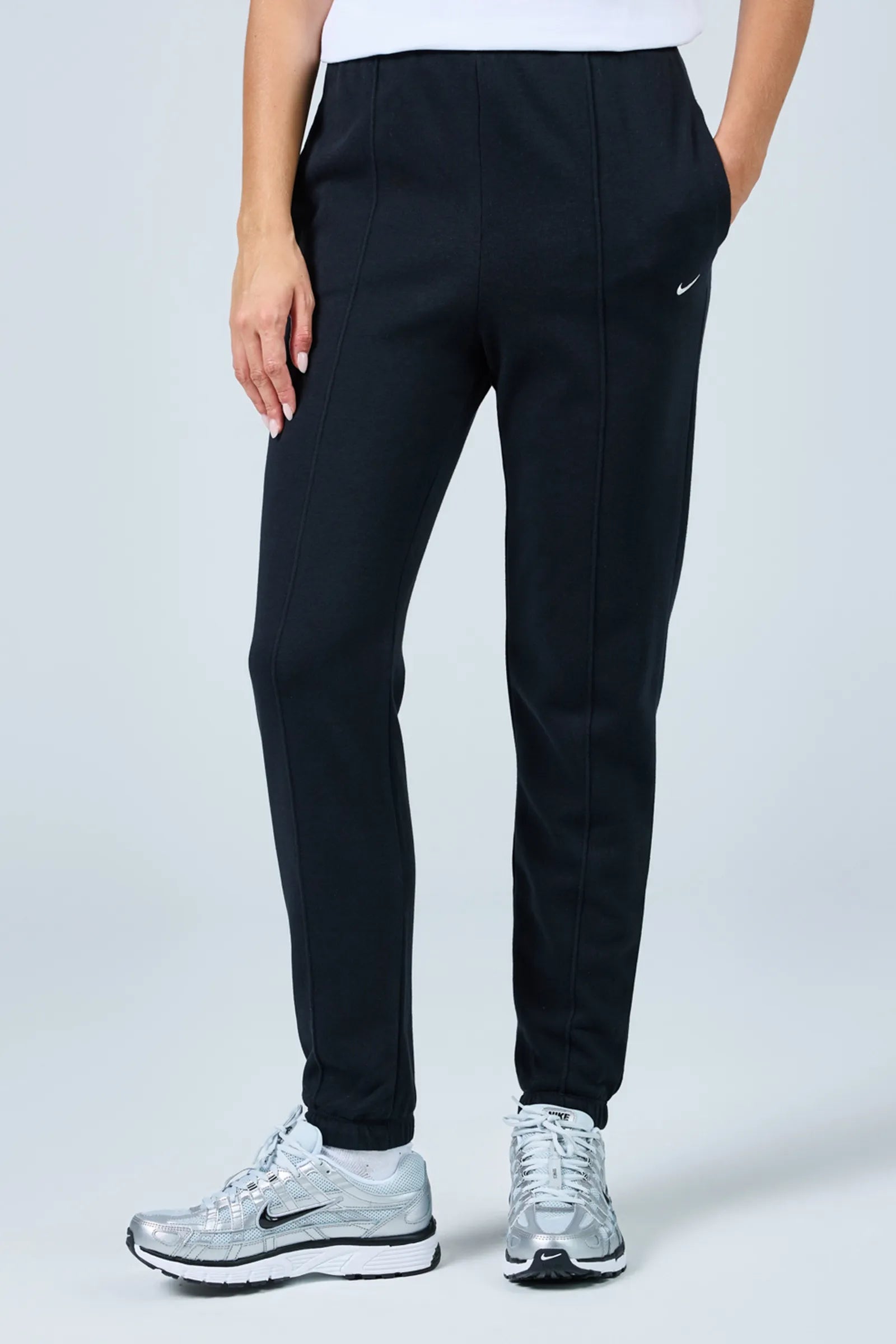 TRENERKA Nike  Chill Terry Slim-Fit French Terry Fabric Women's Black Tracksuit Bottoms