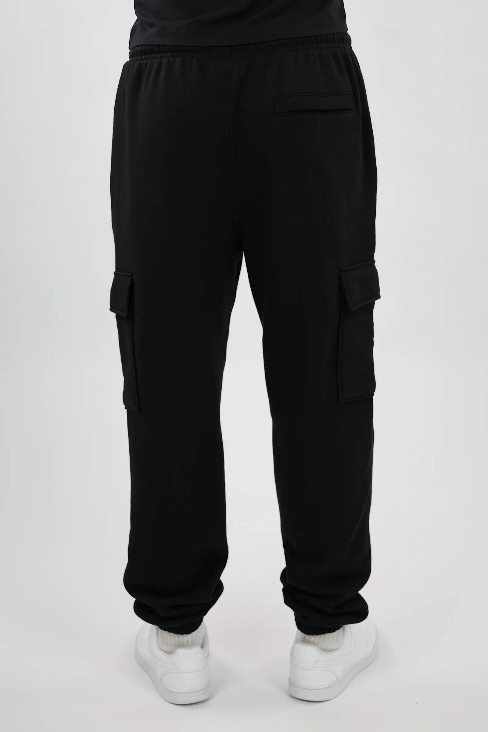 TRENERKA NIKE CLUB MEN'S FLEECE CARGO PANTS