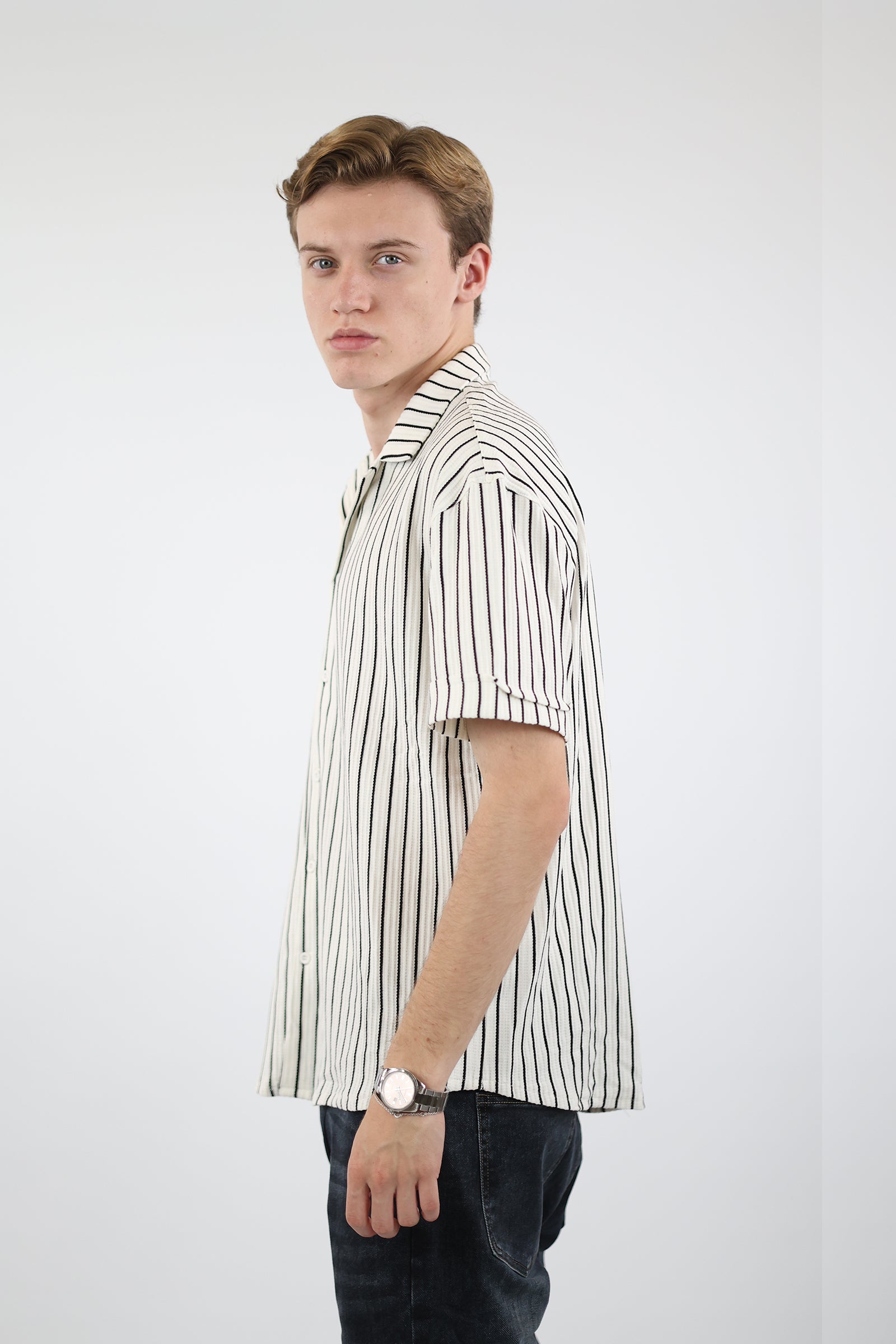 KËMISHË MODERN  STRIPE