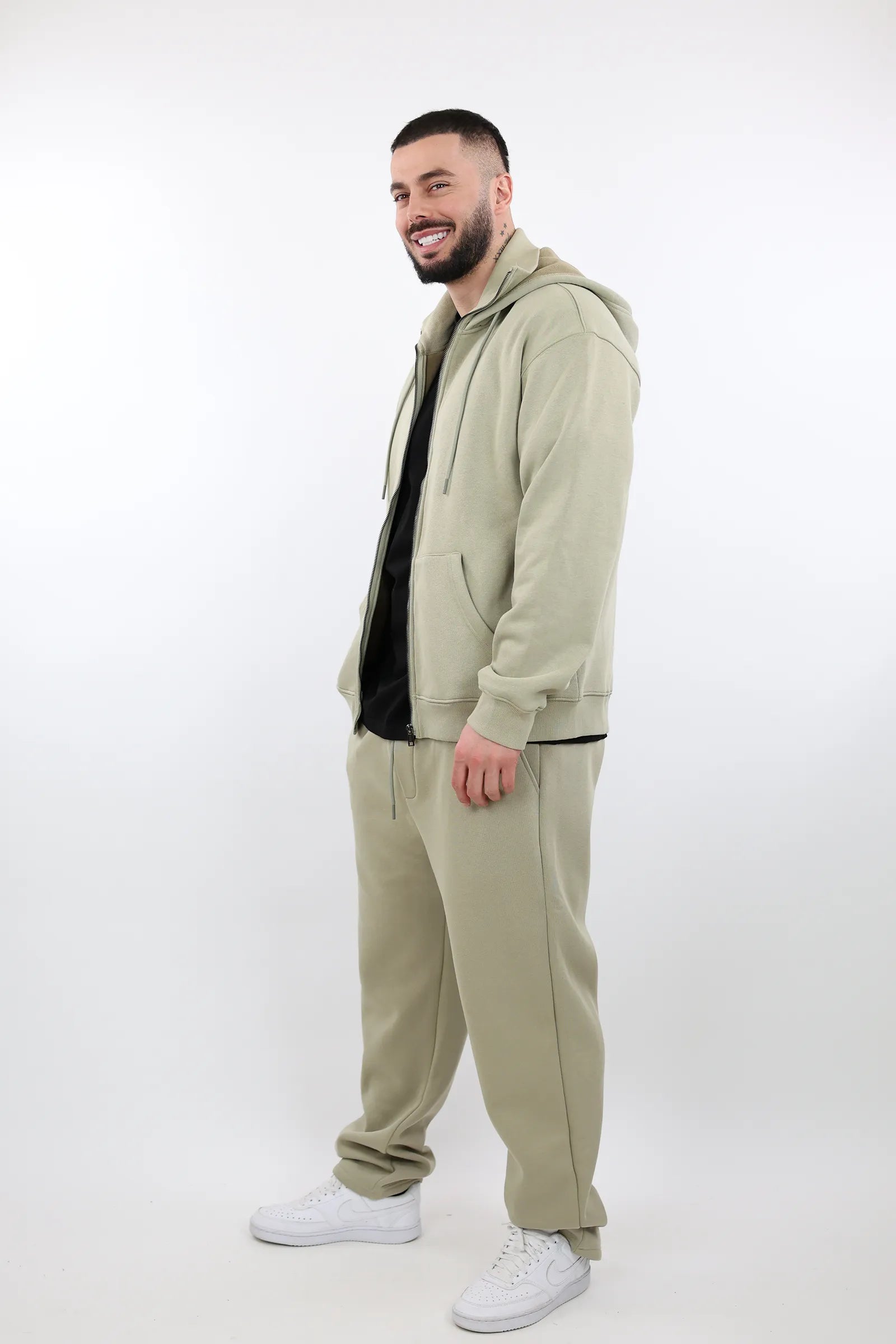 Trenerka loose fit