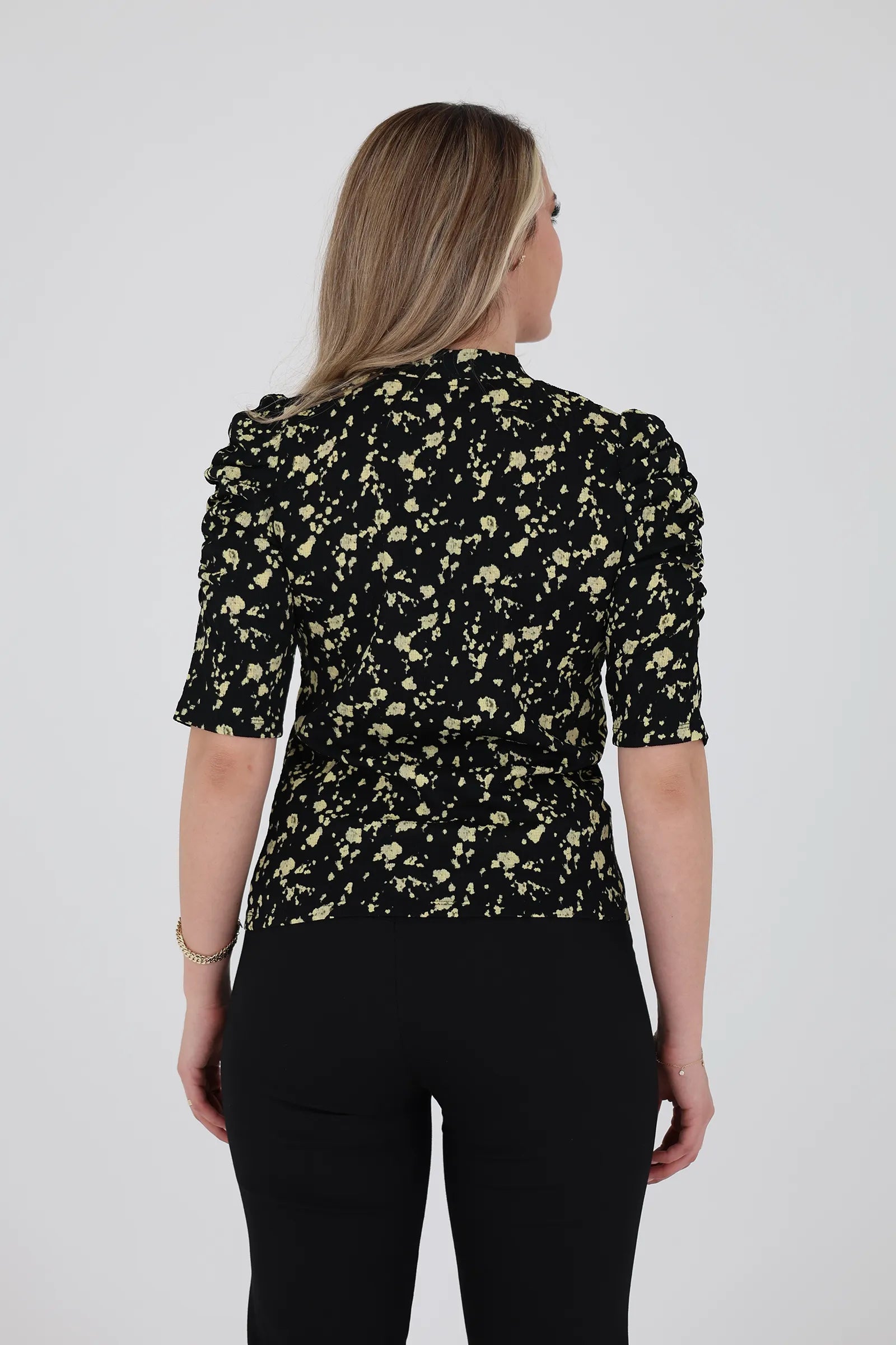 Maice floral puff