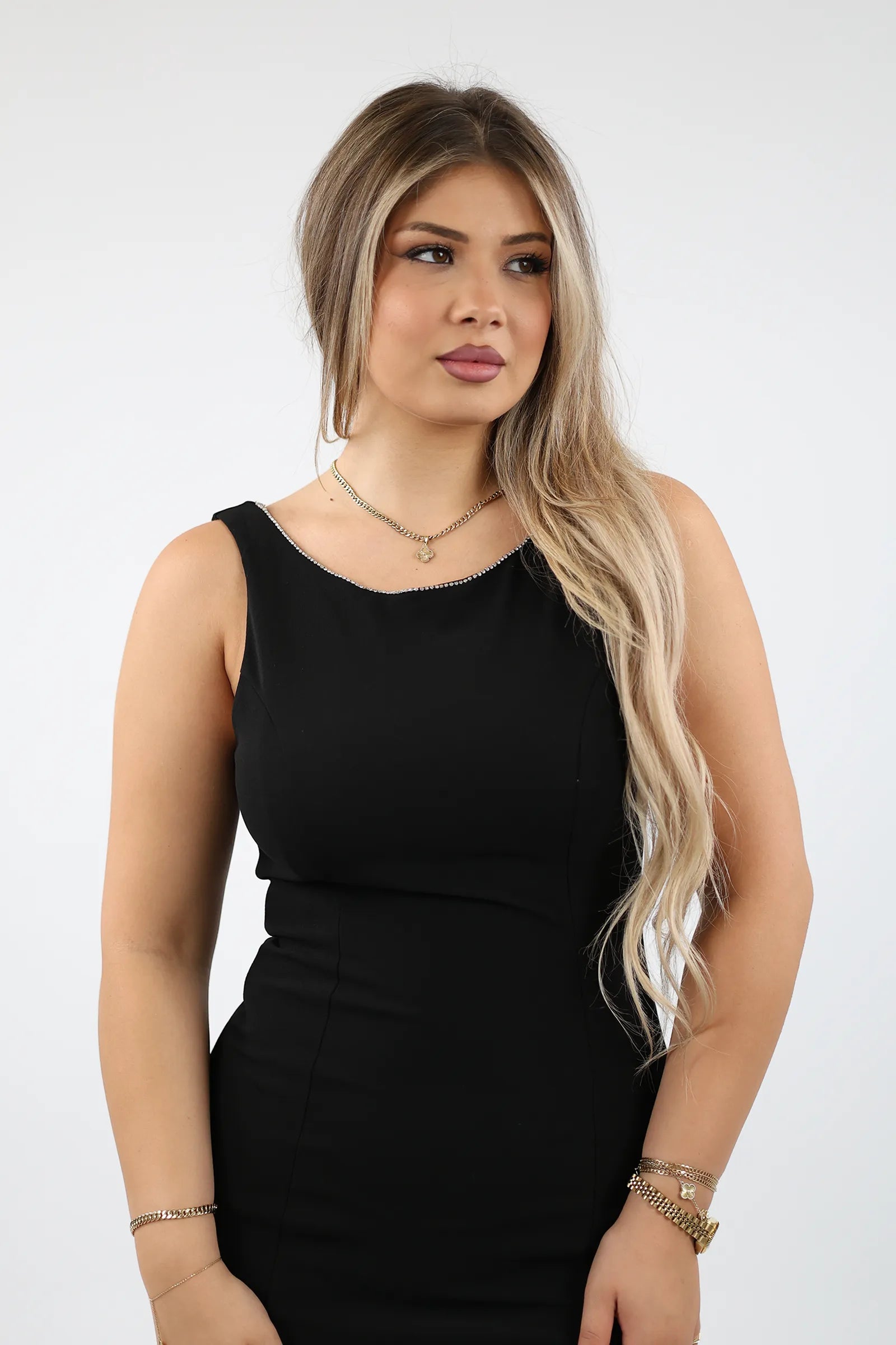 FUSTAN DETAILS