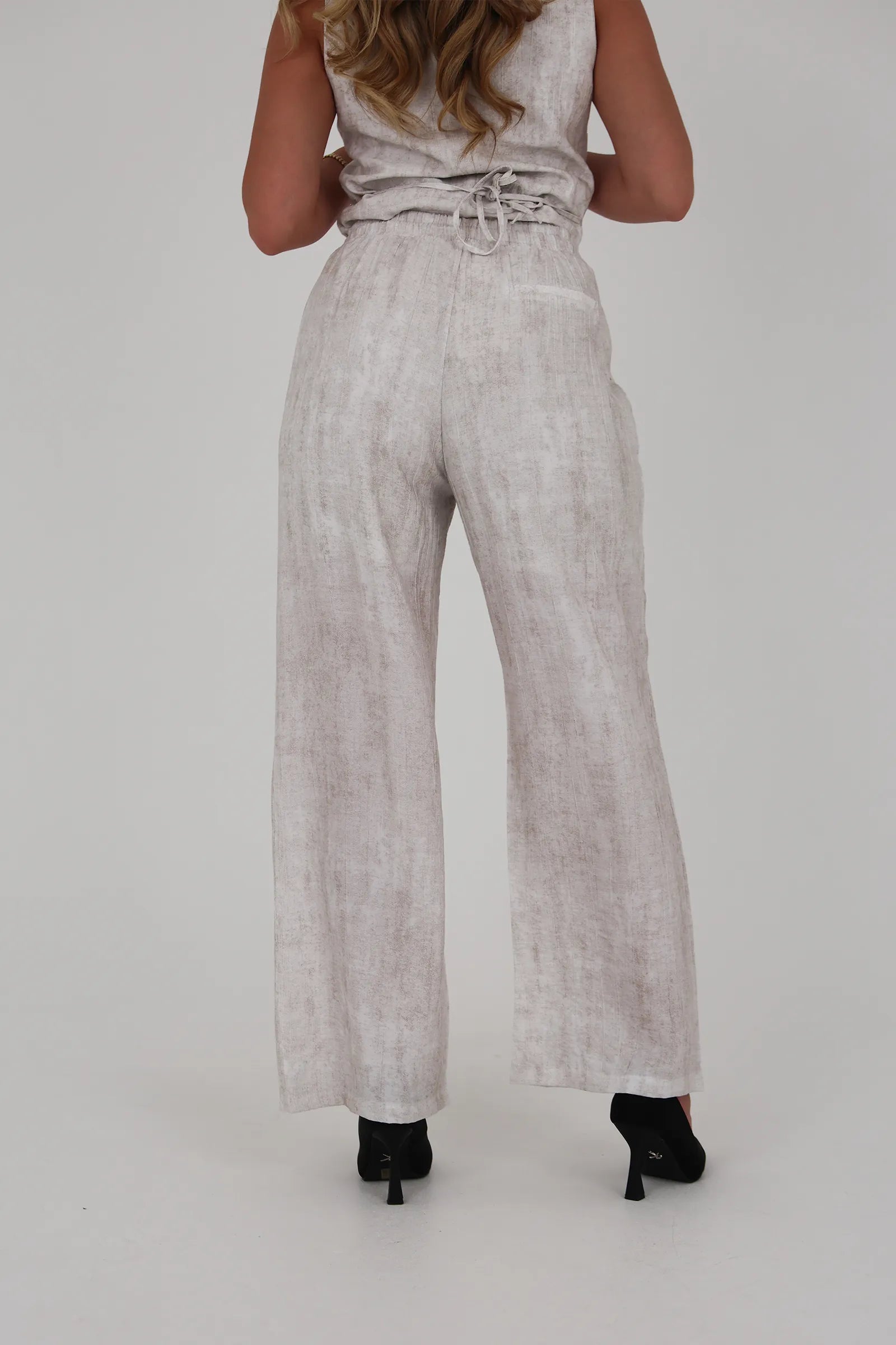 Pantallona chic neutral