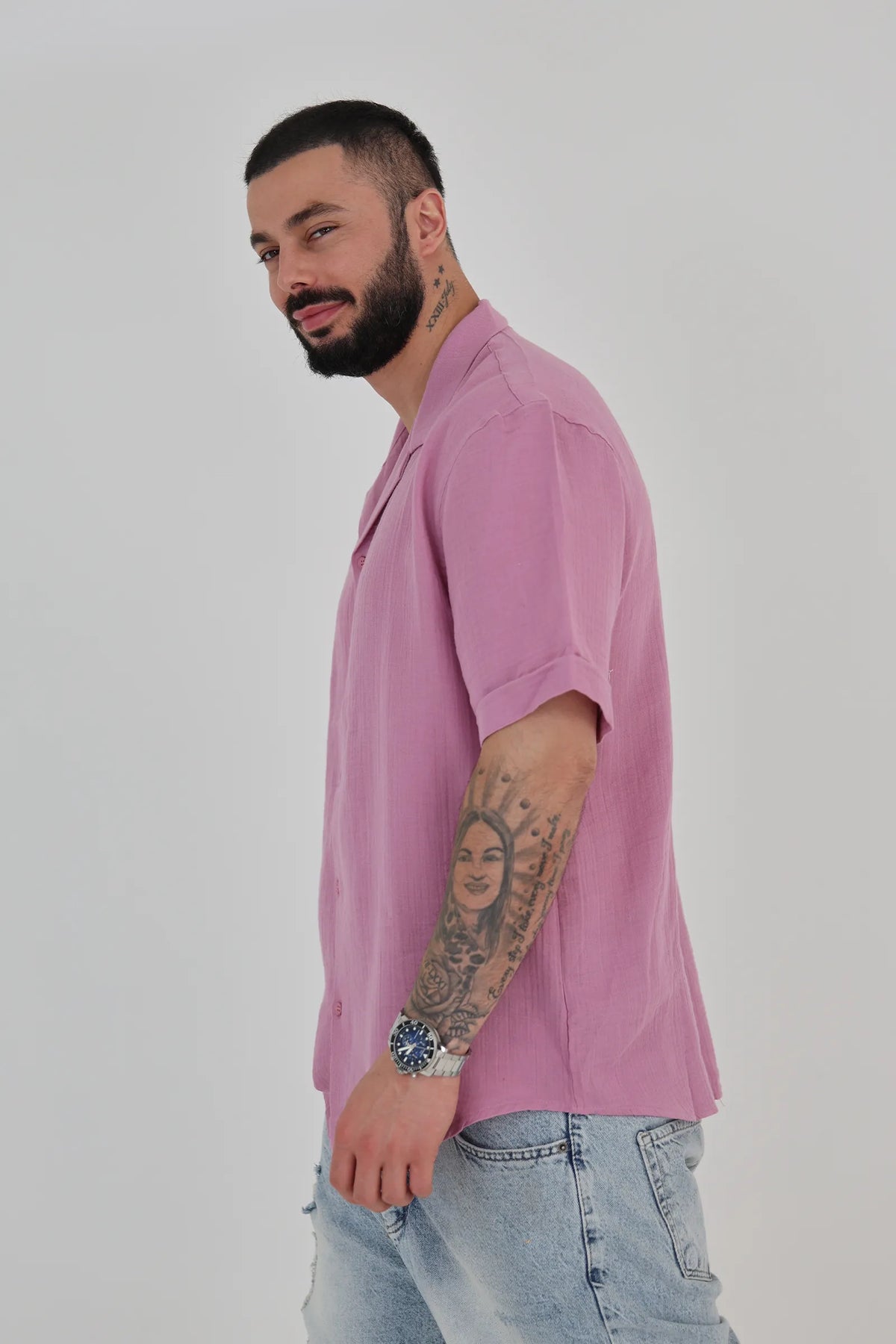 Kemishe holiday shirt