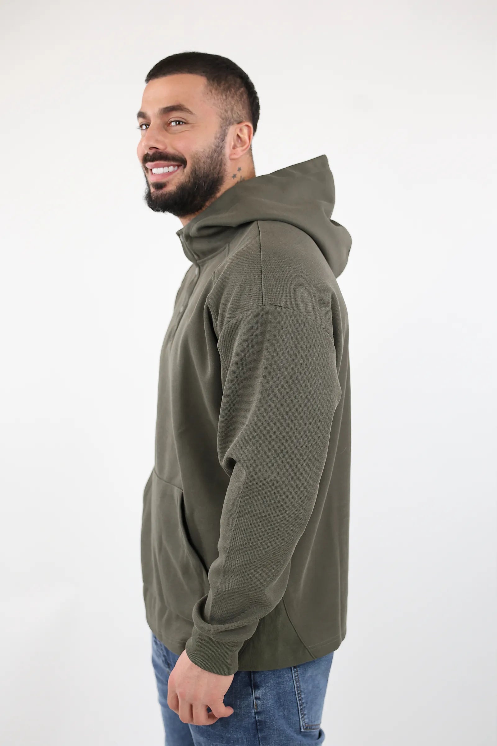 DUKS HENLEY