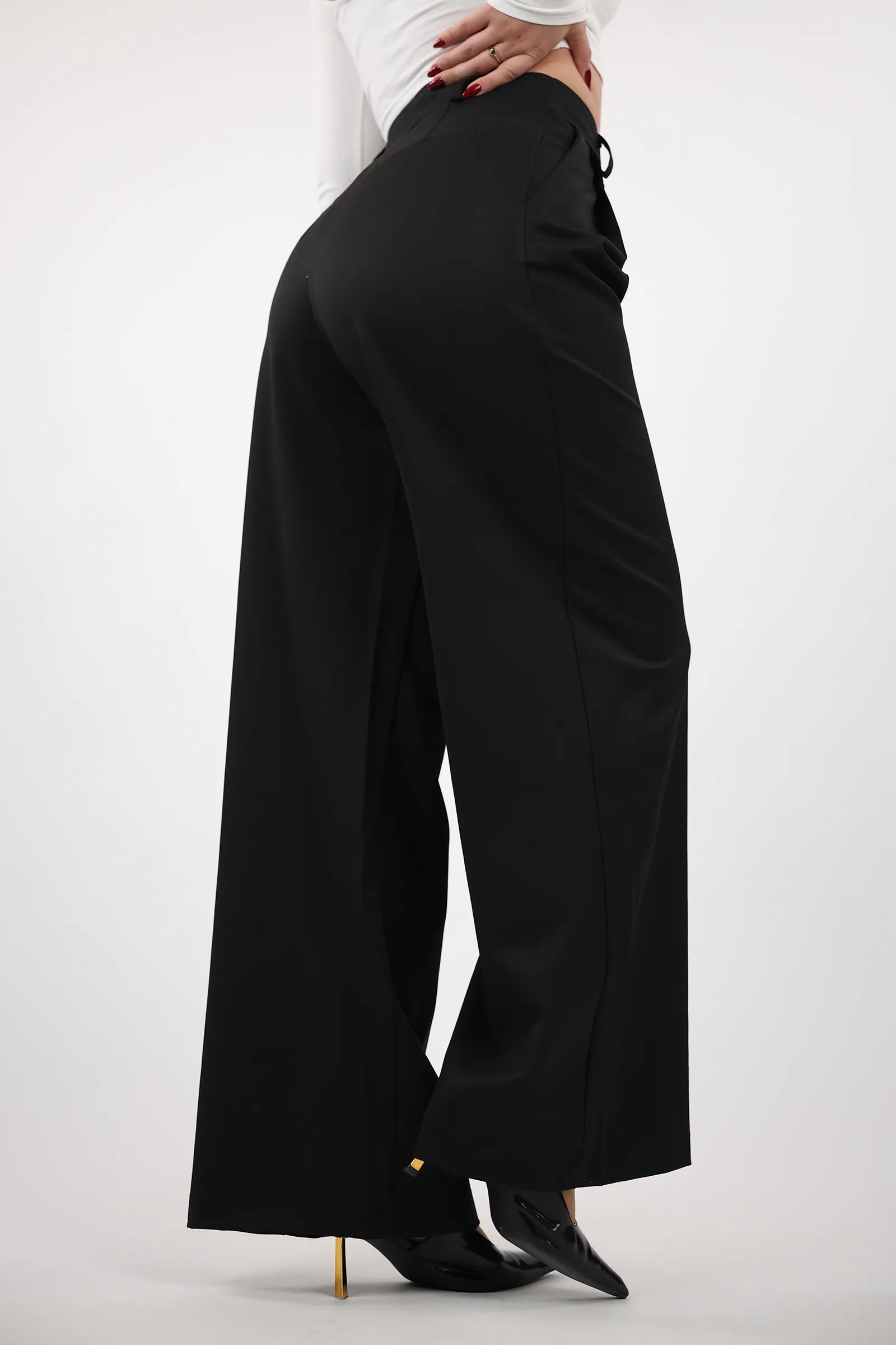 PANTALLONA Pleated Wide-Leg