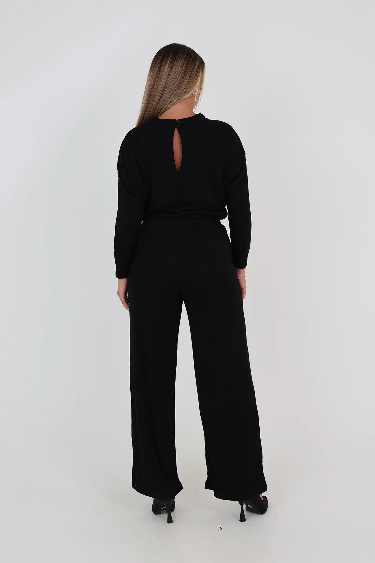 Kombinezon v-neck wide legs