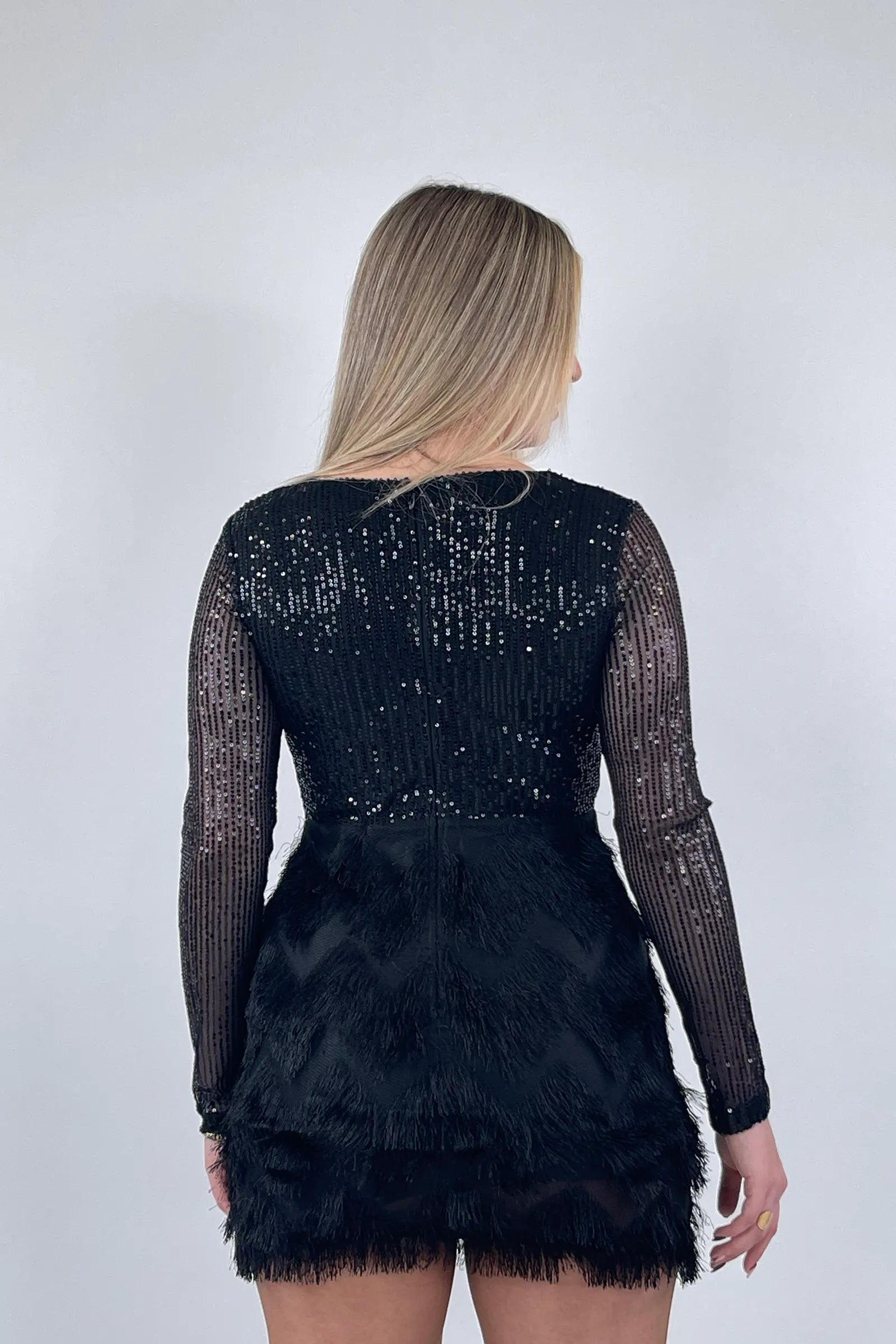 Fustan black feather glow