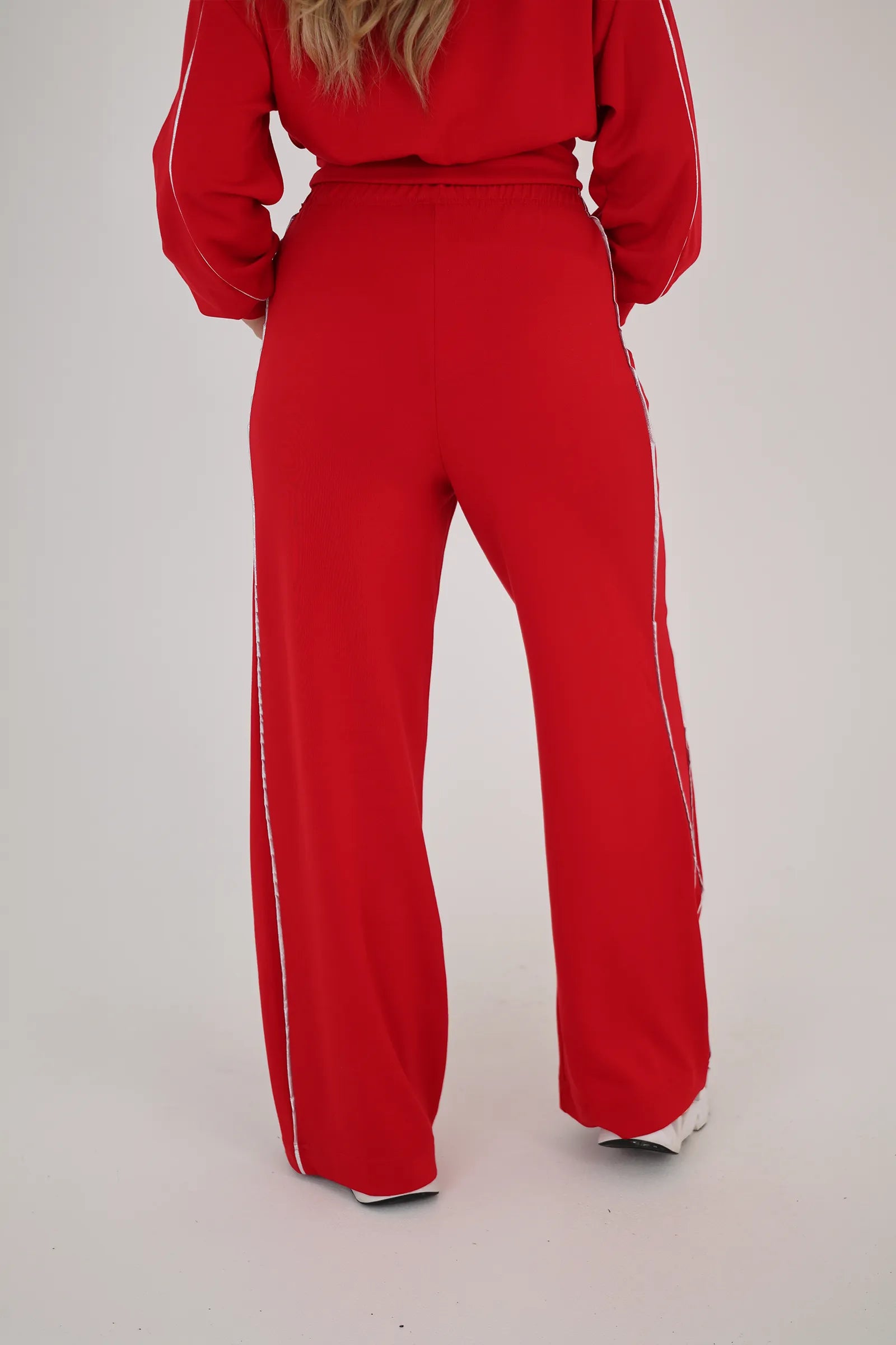 Trenerka cherry chill set