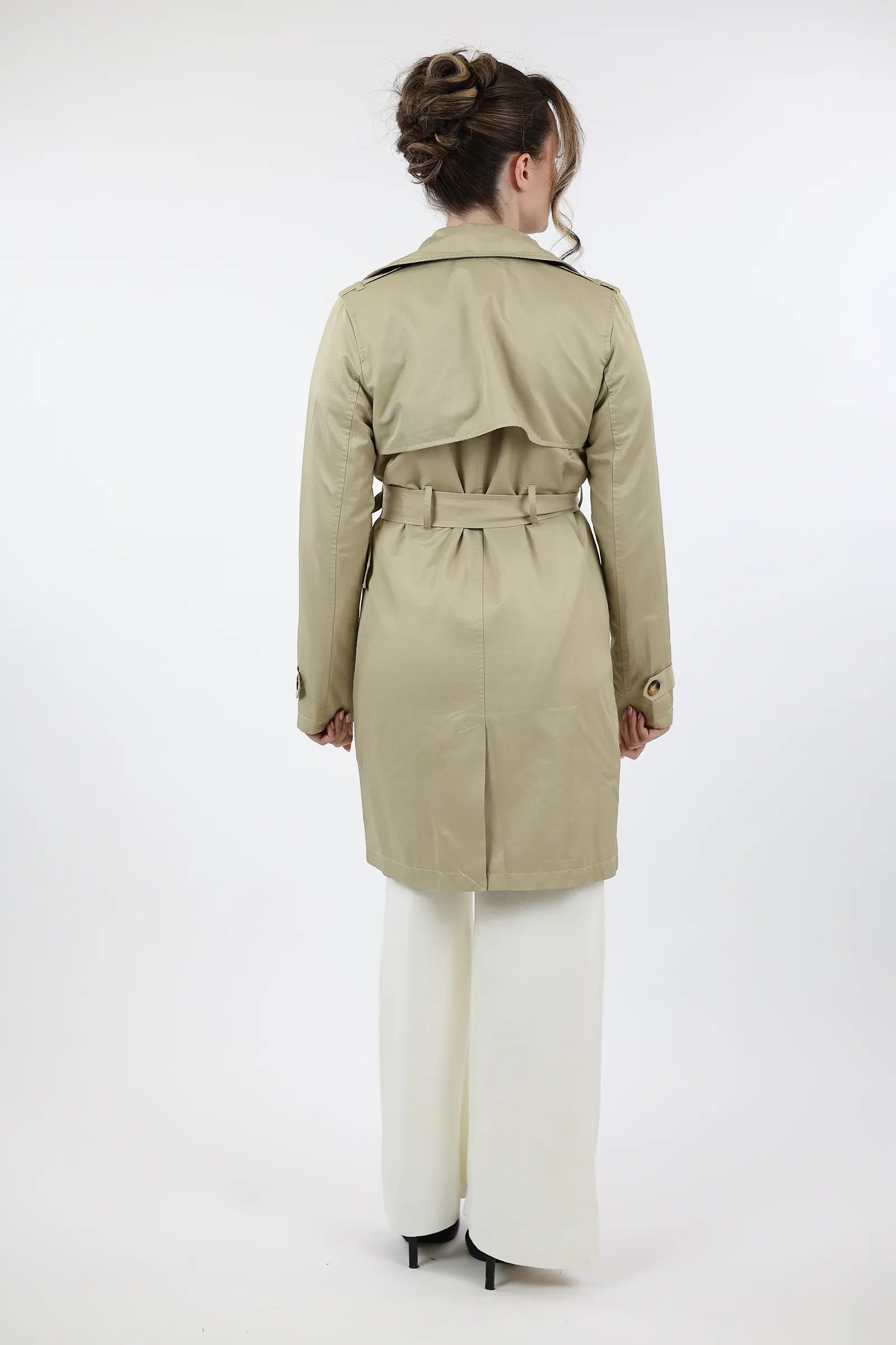 MANTIL TRENCH MUST HAVE