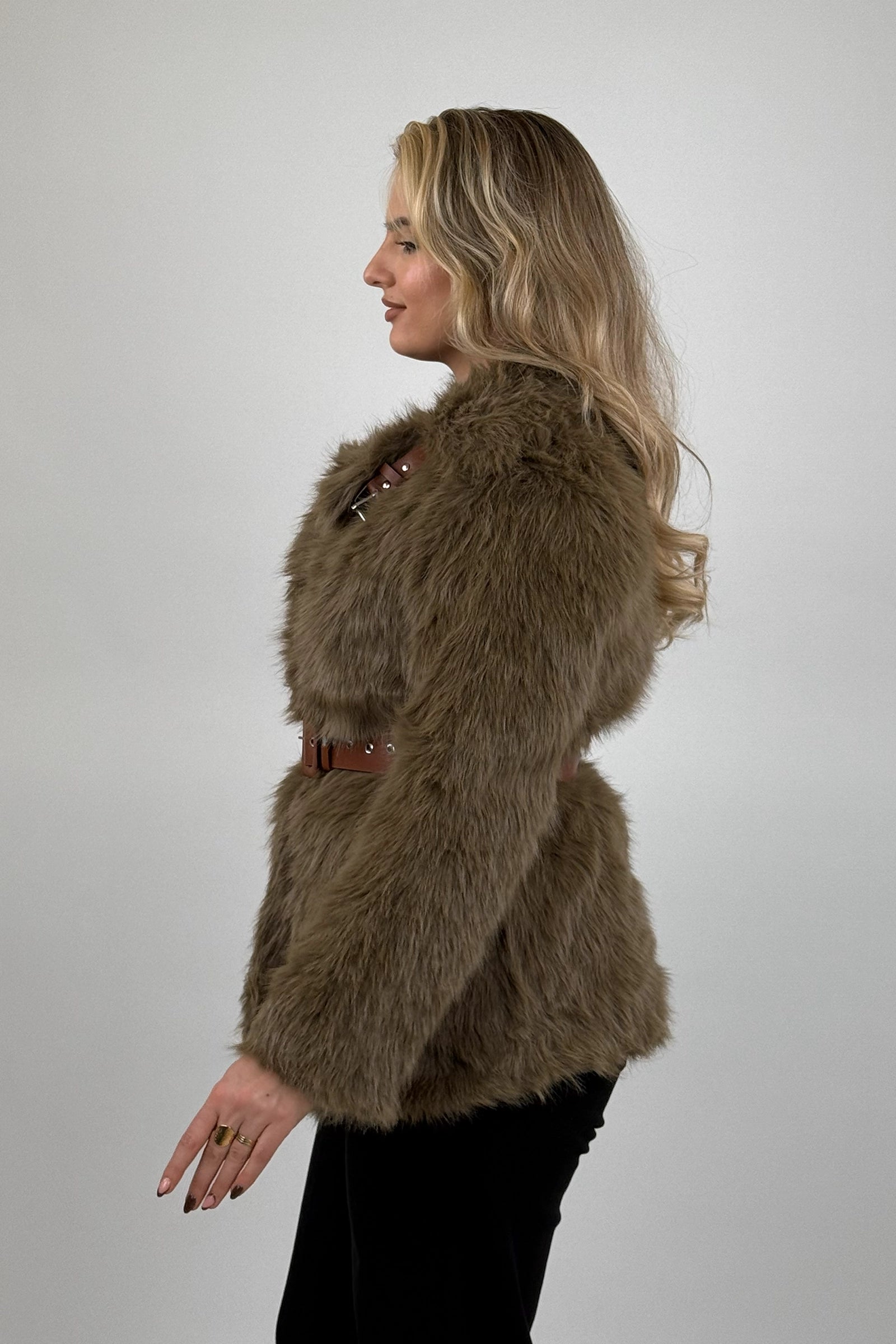 PALLTO Textured Faux