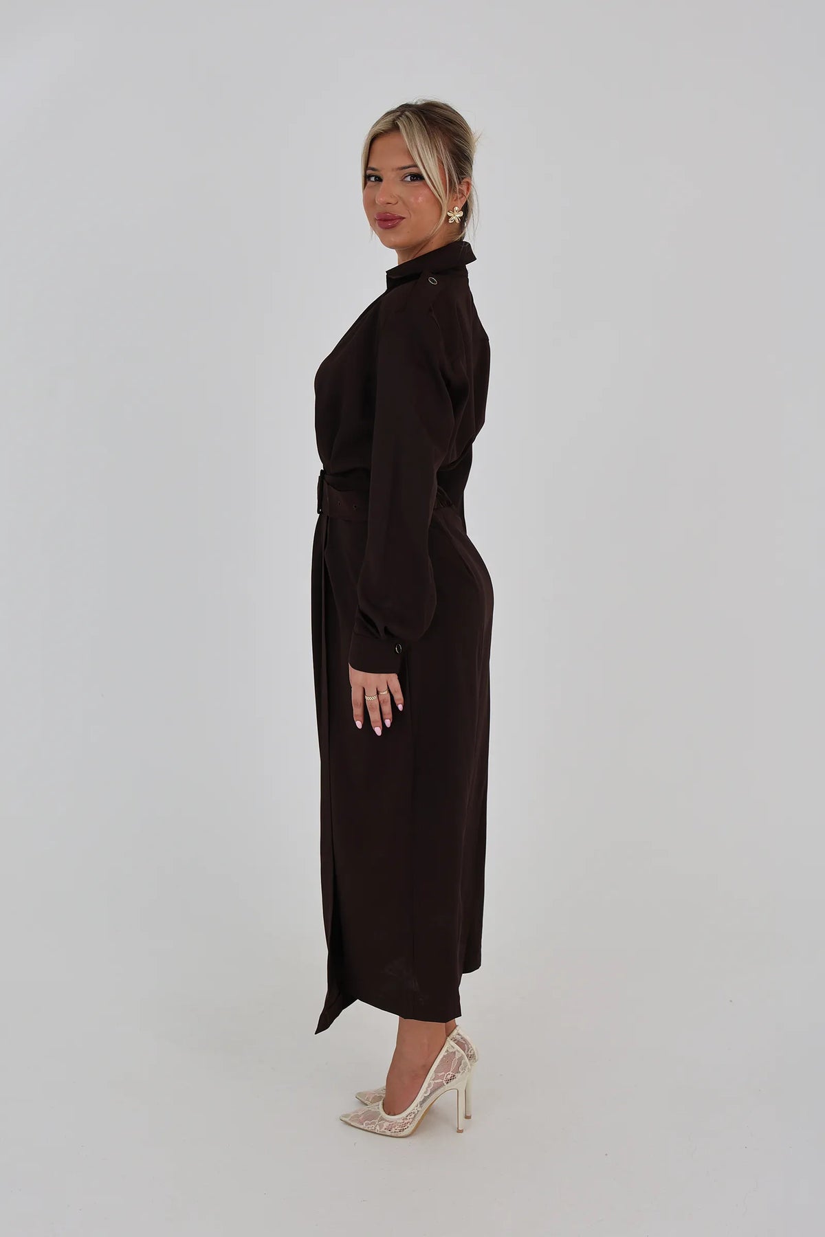 Fustan collared v-neck