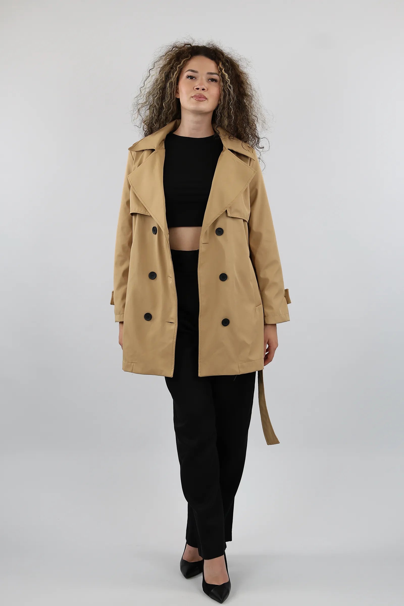 MANTIL URBAN TRENCH