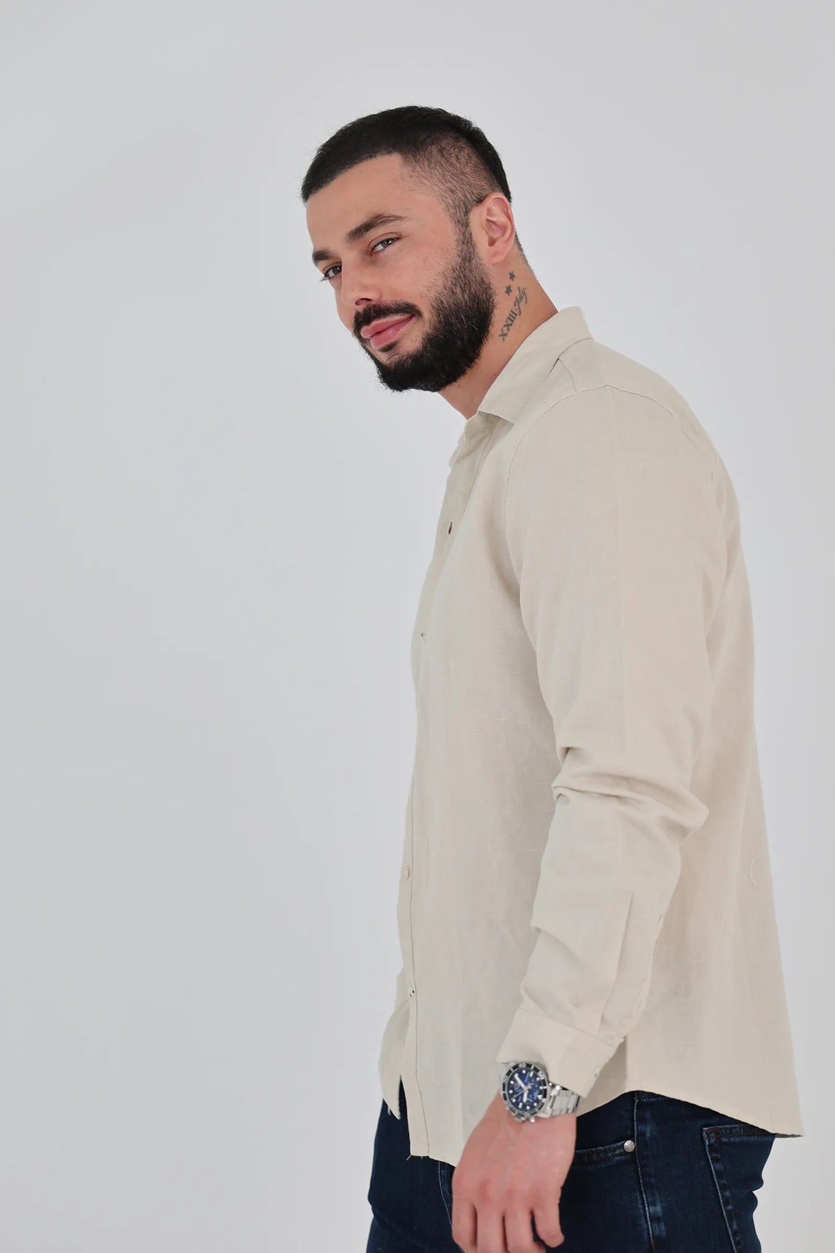 Kemishe classic collar