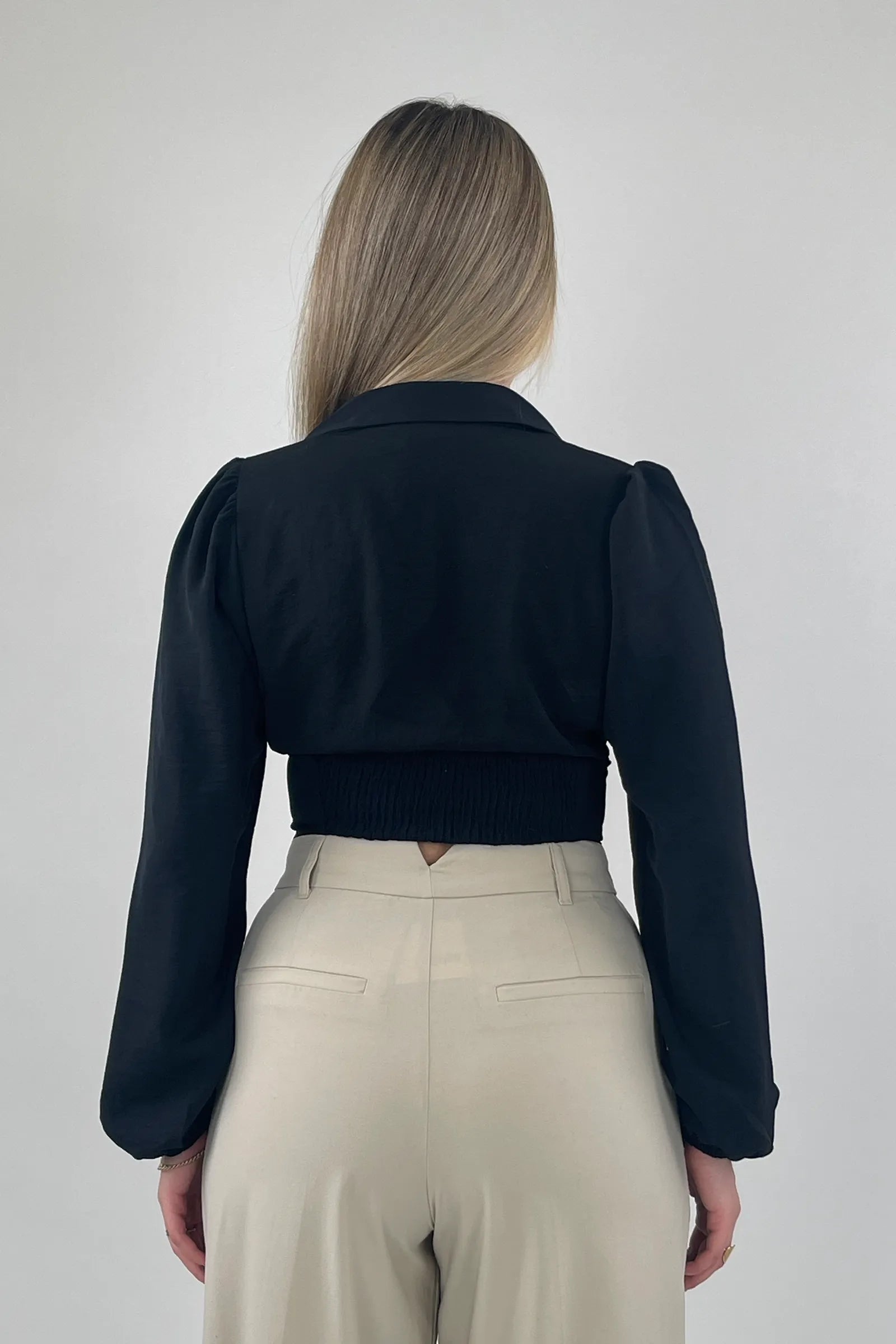 Kemishe shirred waist