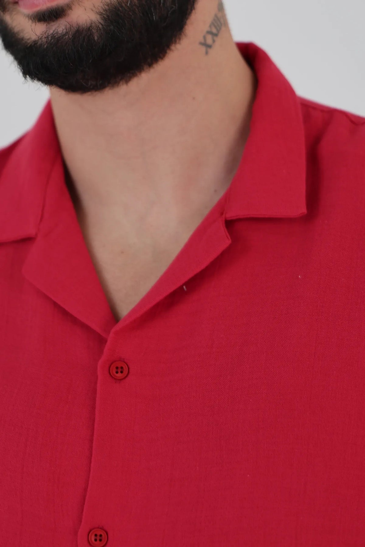Kemishe holiday shirt