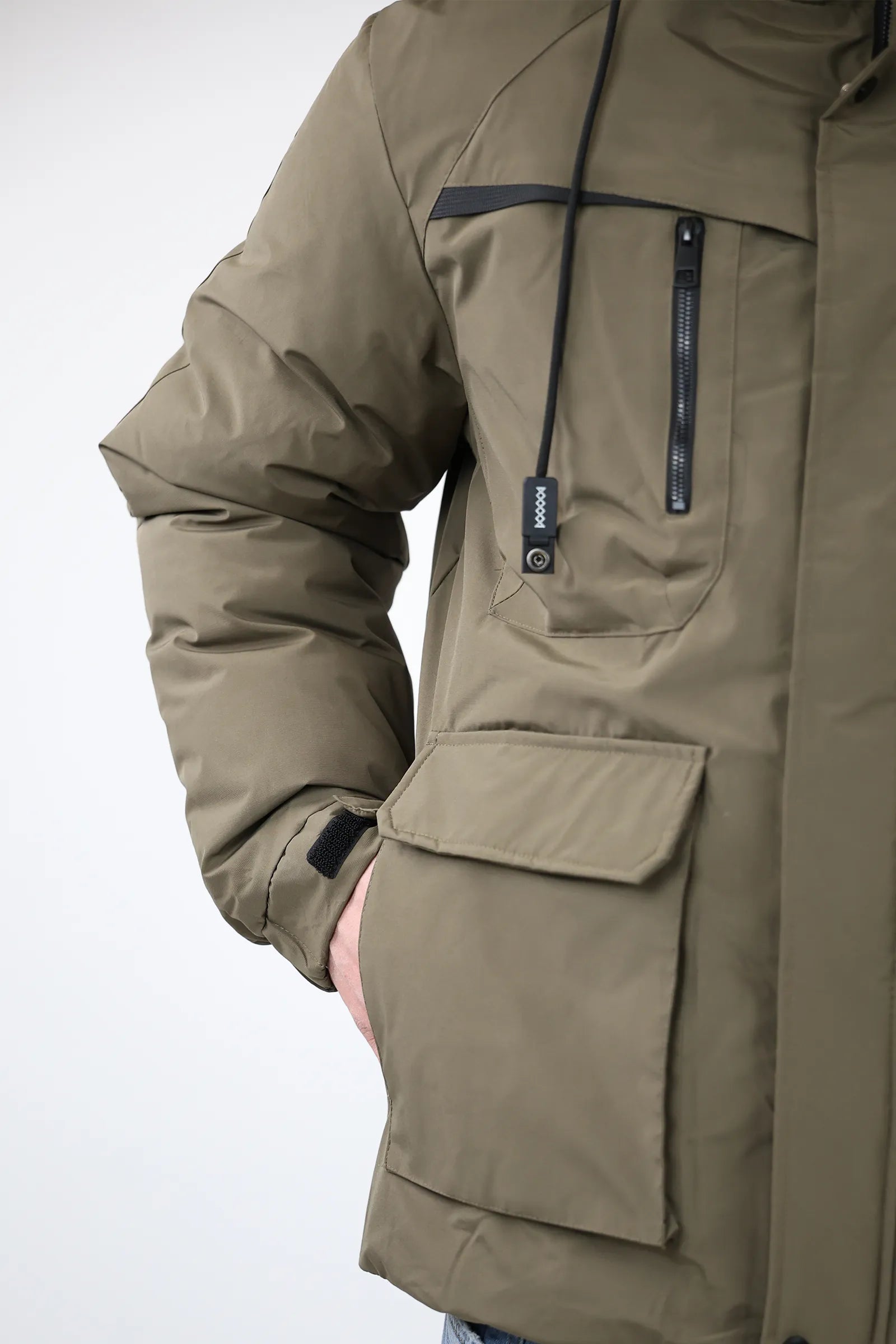 JAKNE Hooded Puffer Jacket