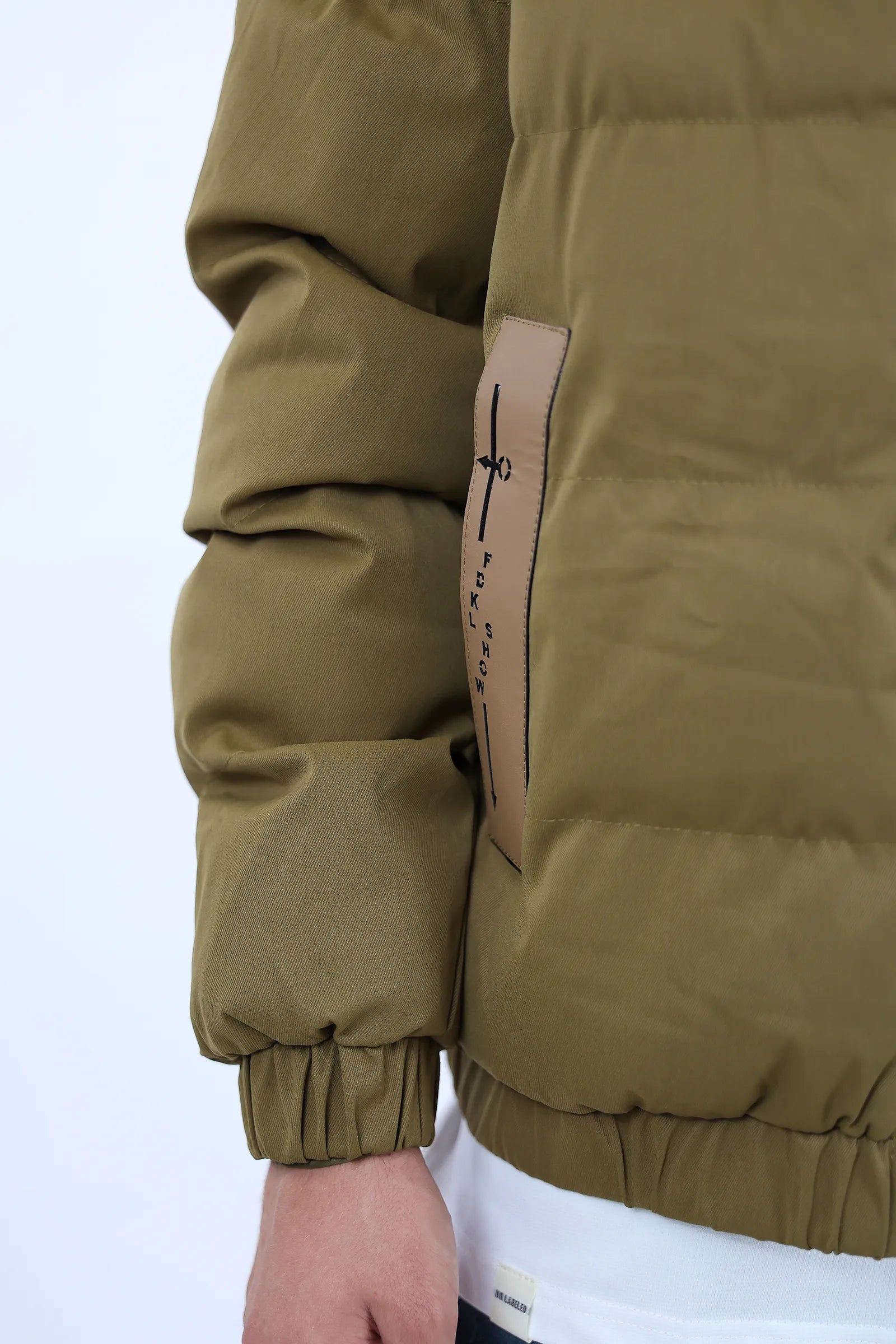 JAKNE DARK OLIVE