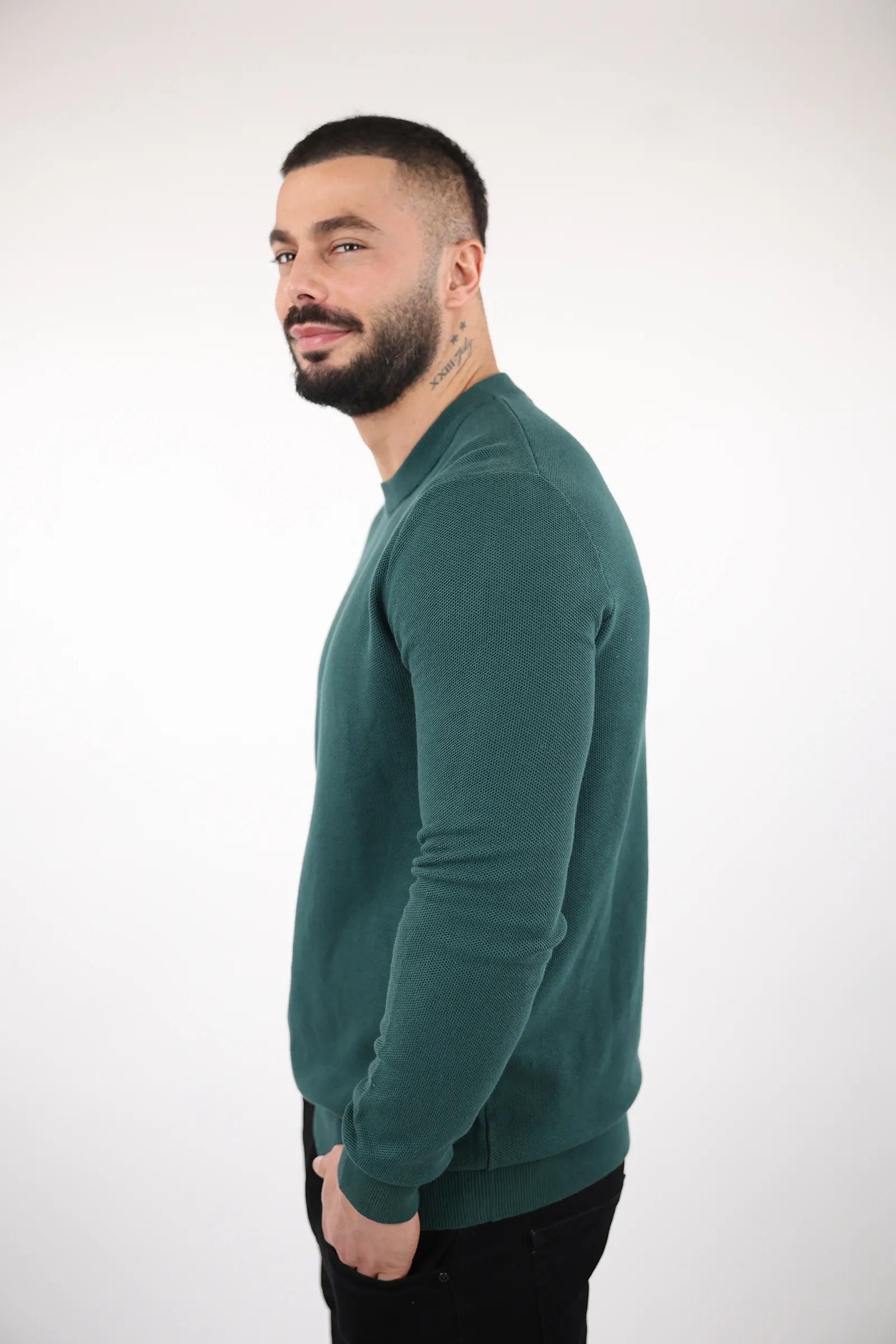 XHEMPER Essential Crew