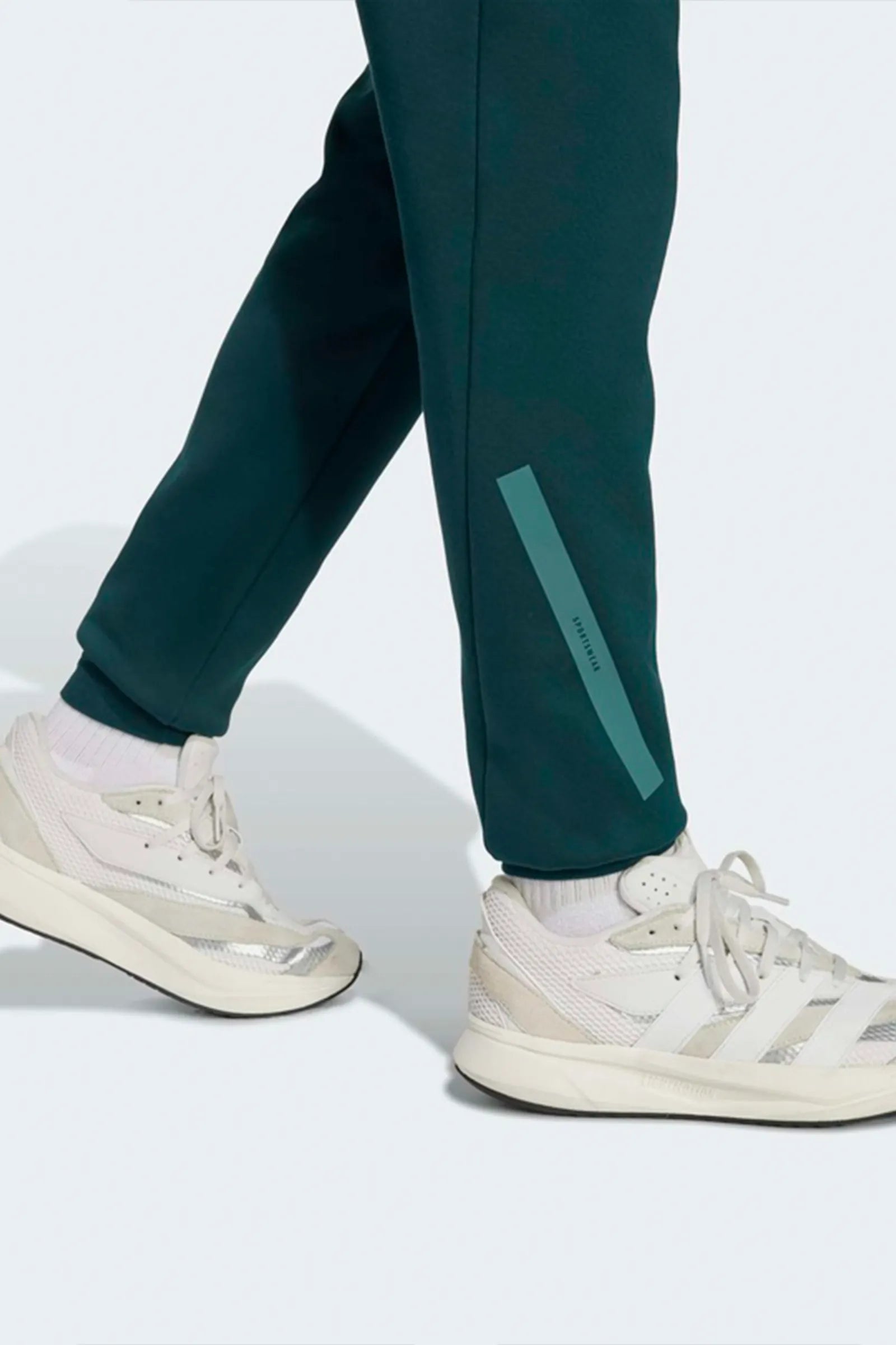 TRENERKA ADIDAS Z.N.E. TAPERED-LEG KIDS-BOYS SPORTSWEAR PANT IVY/PRELOVED TEAL