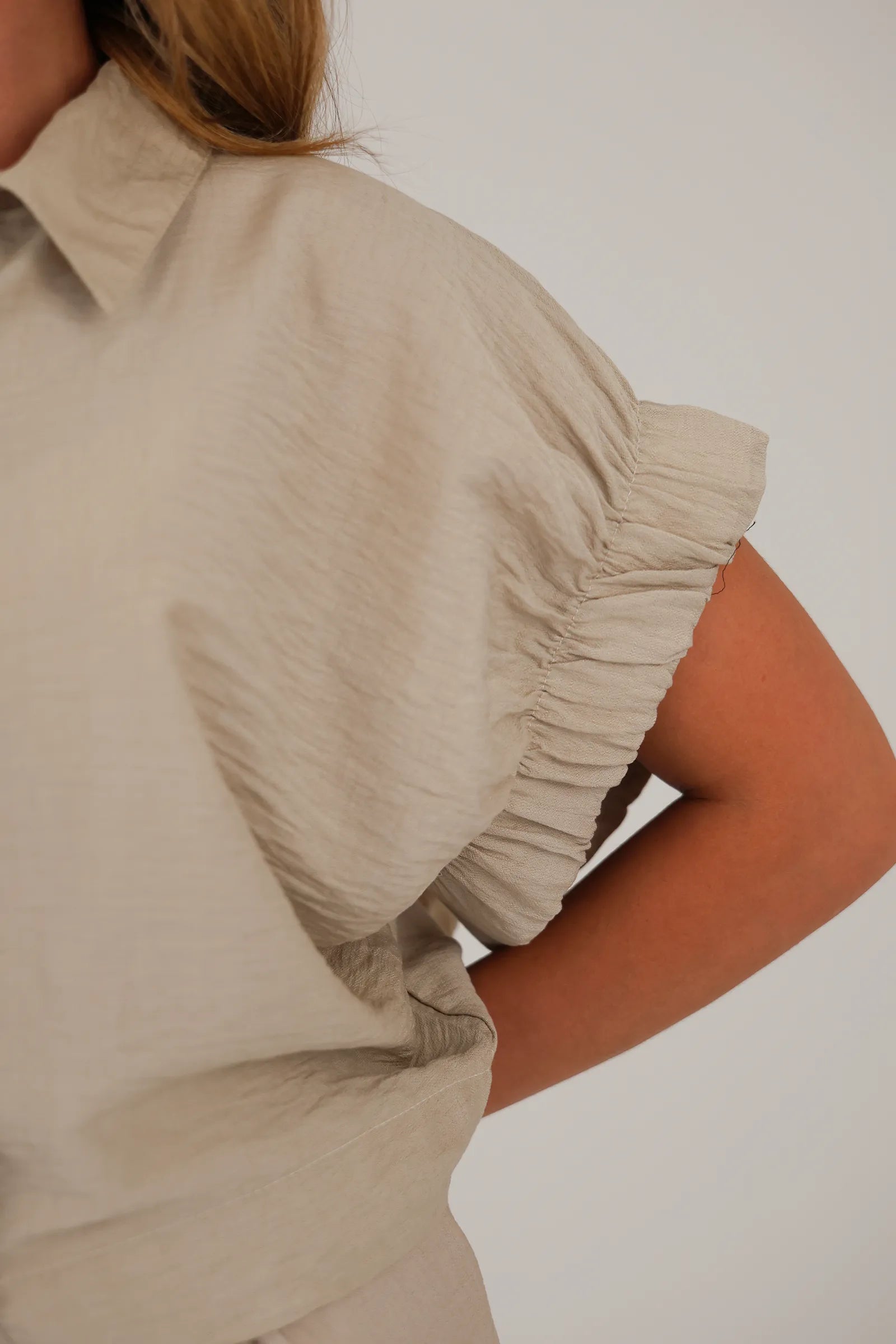 Kemishe ruffle cuff