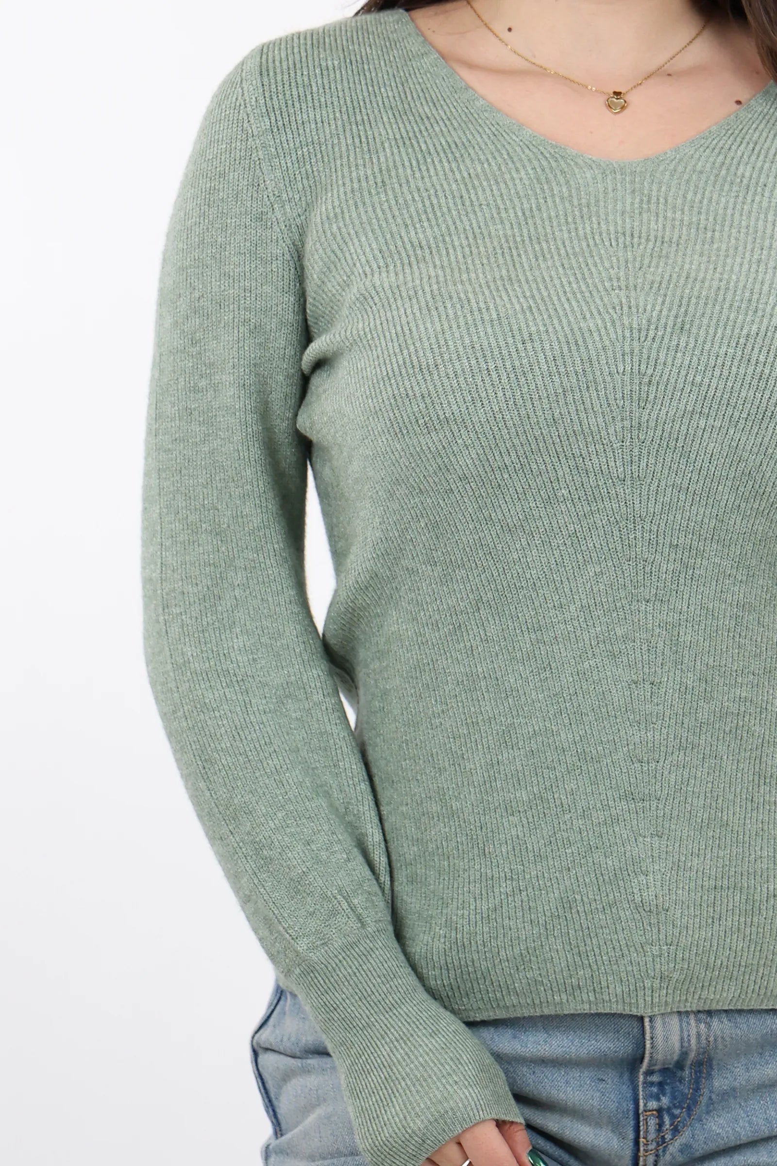 Xhemper chuba v-neck