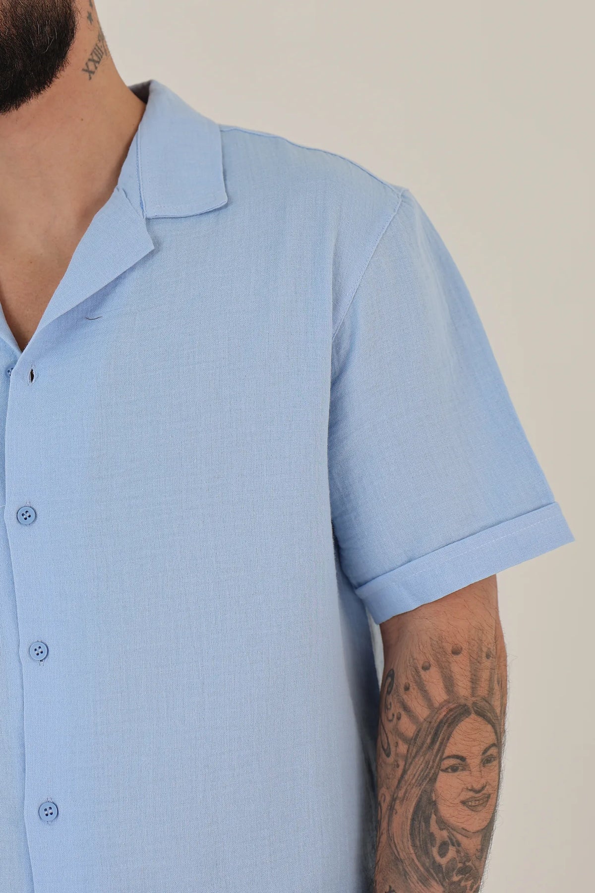 Kemishe holiday shirt