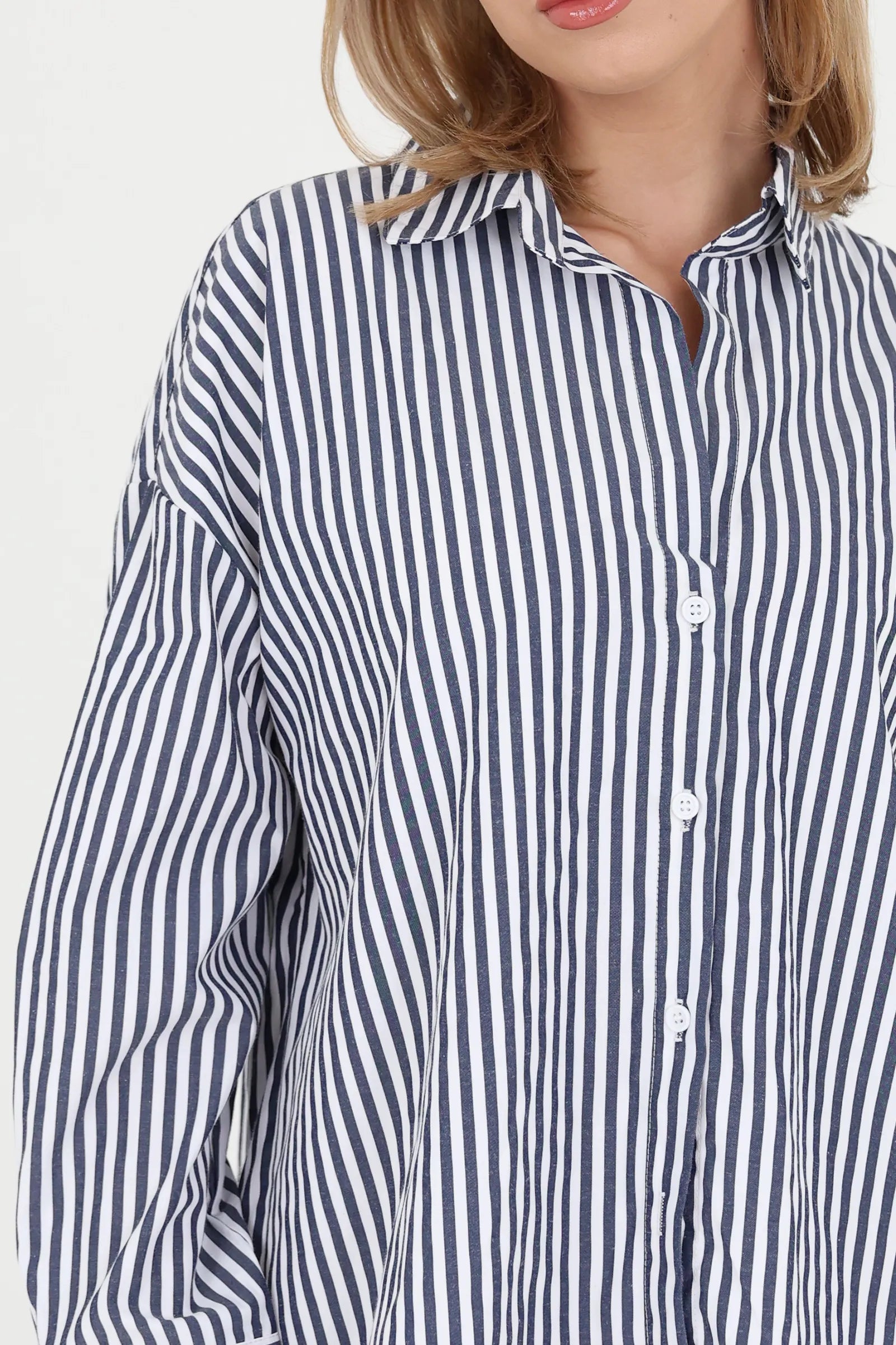 Kemishe blue&white striped