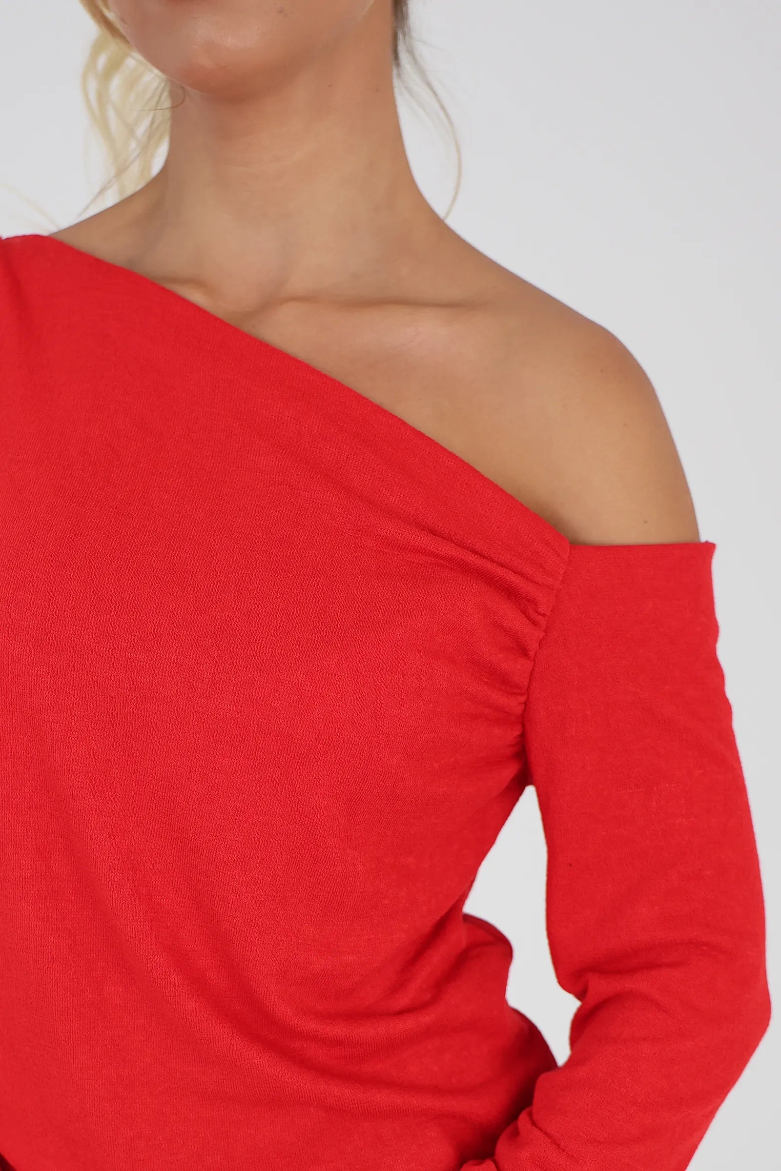 Bluze asymmetric neck