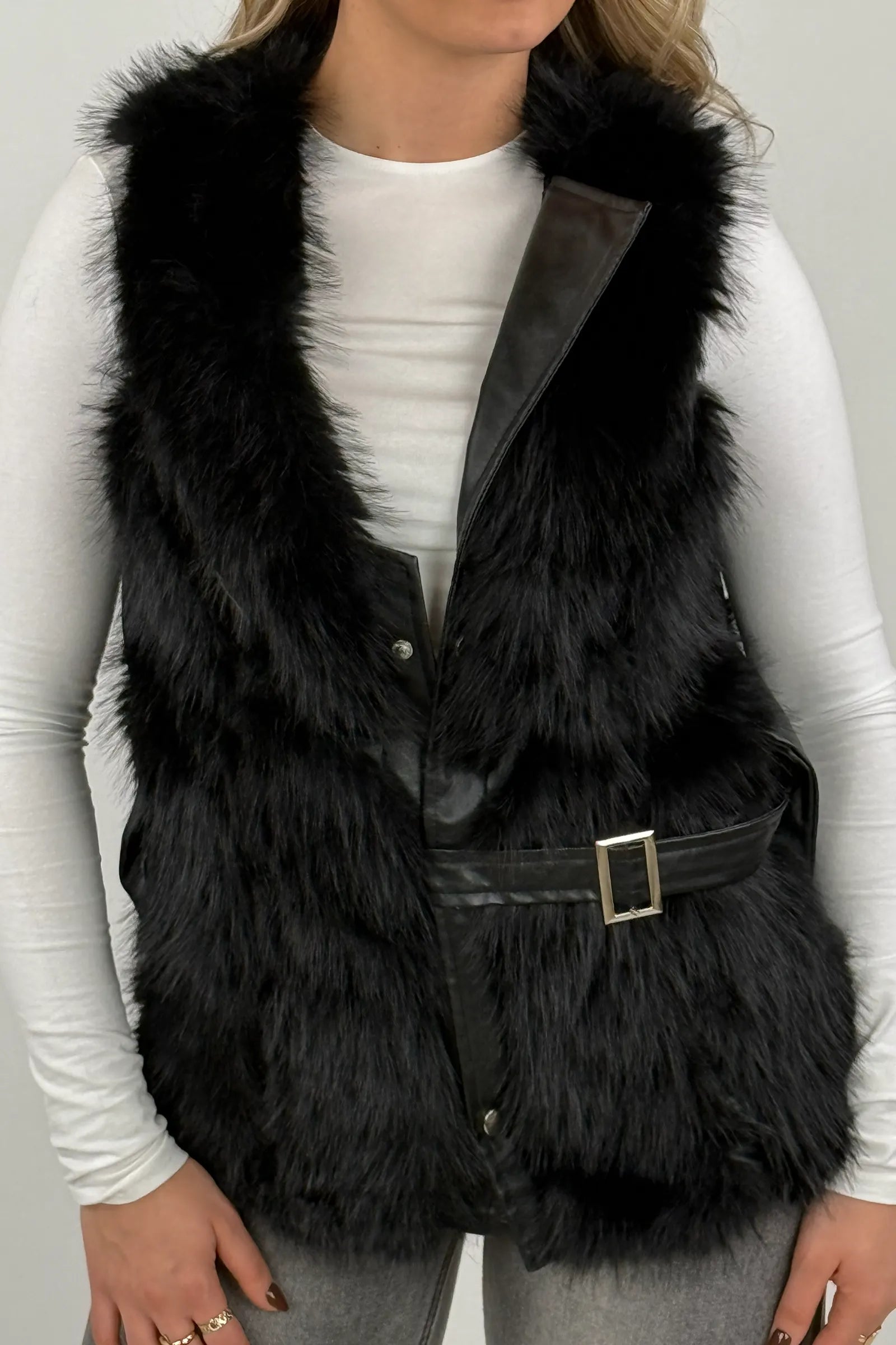 Jelek fur body warmer