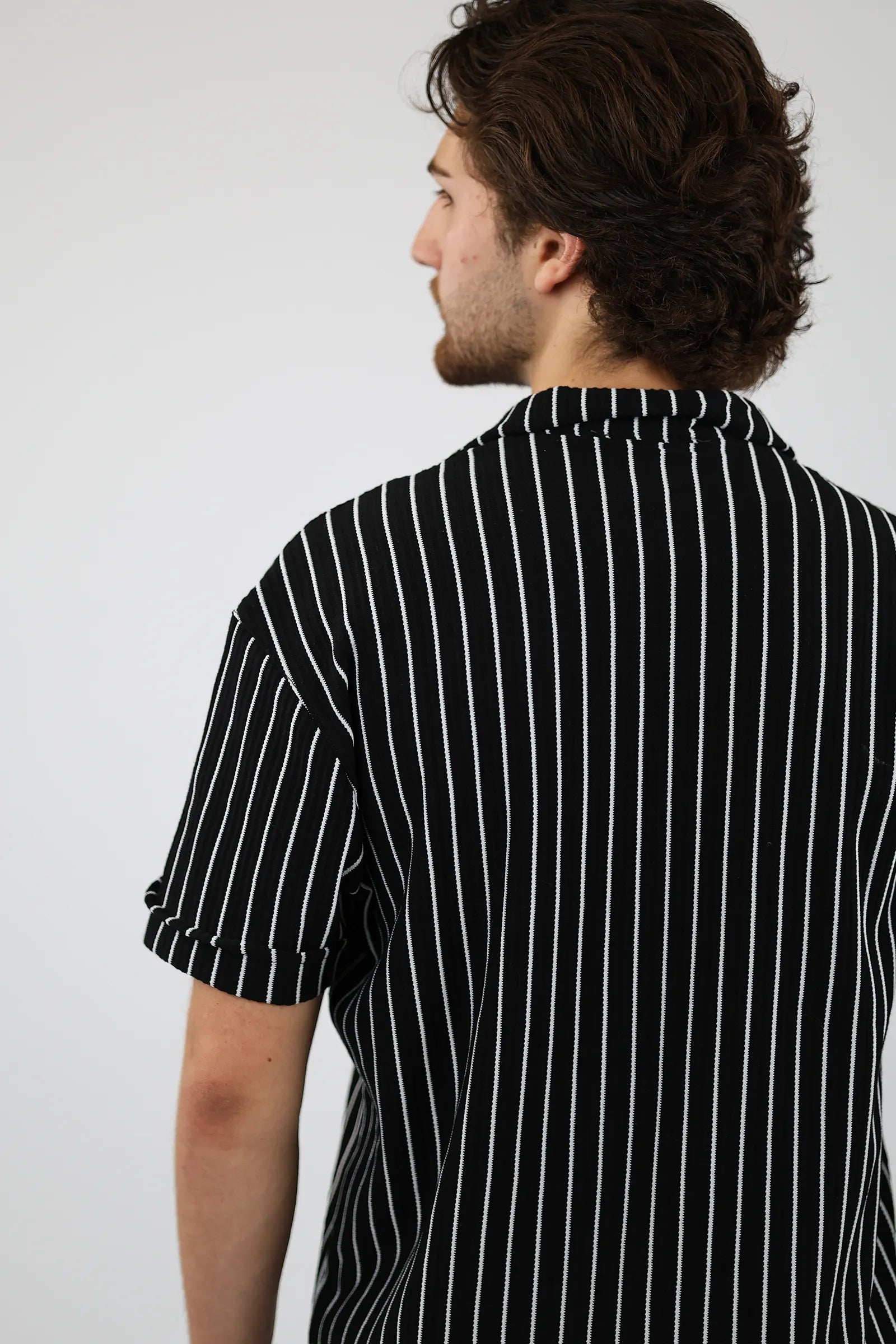 KËMISHË MODERN  STRIPE