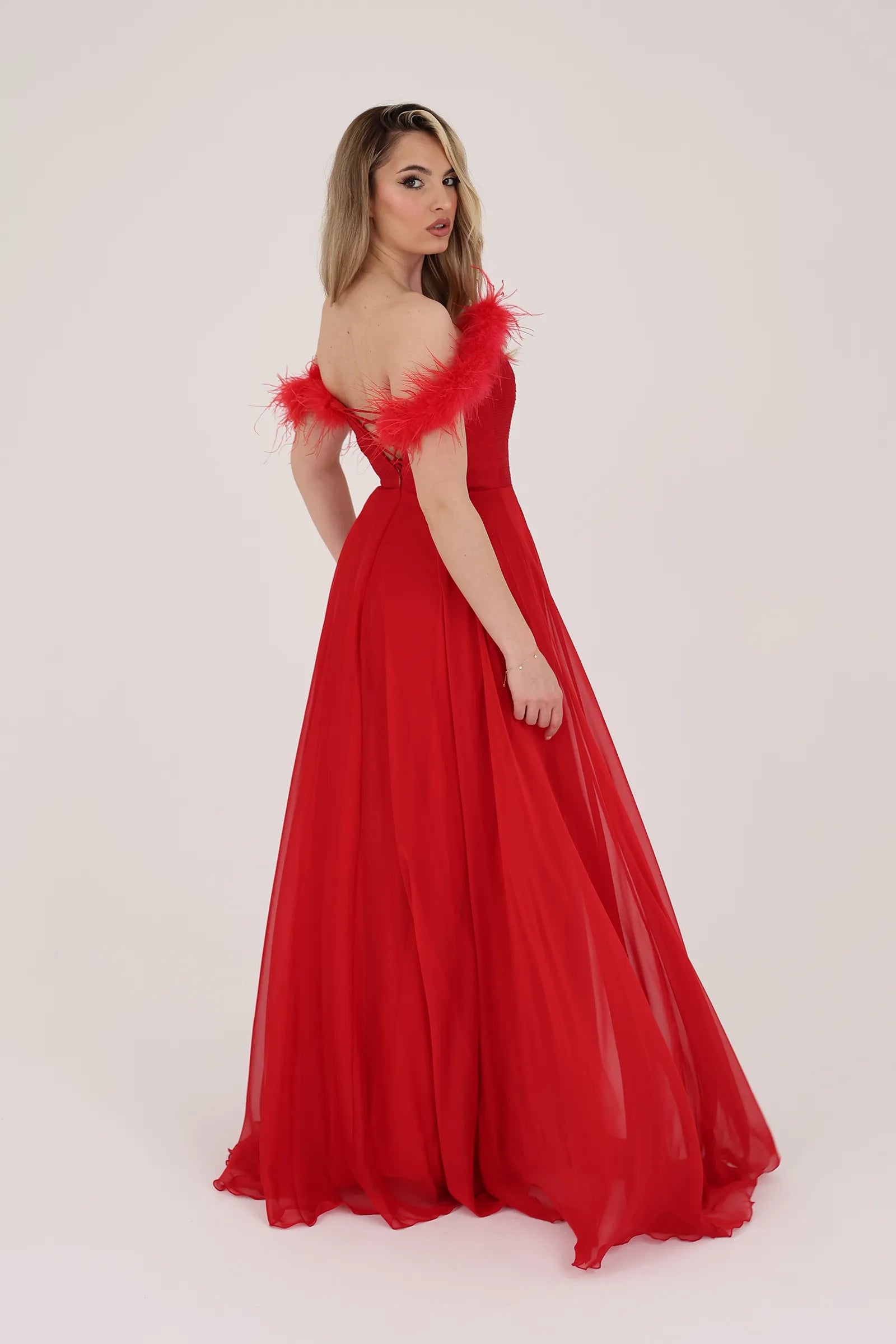 Fustan evening gown