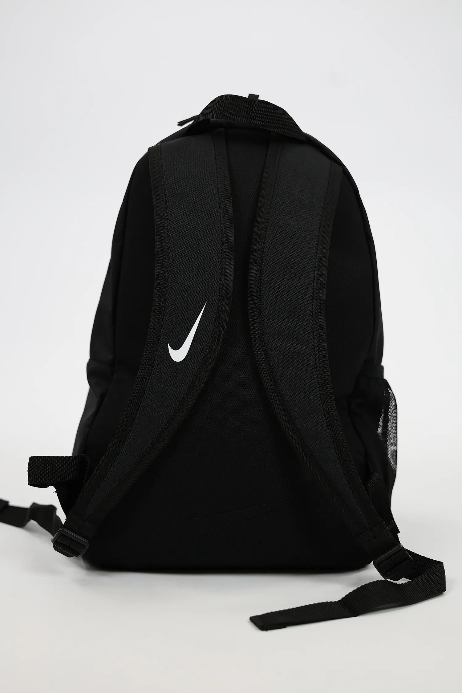 ÇANTË NIKE ACADEMY TEAM