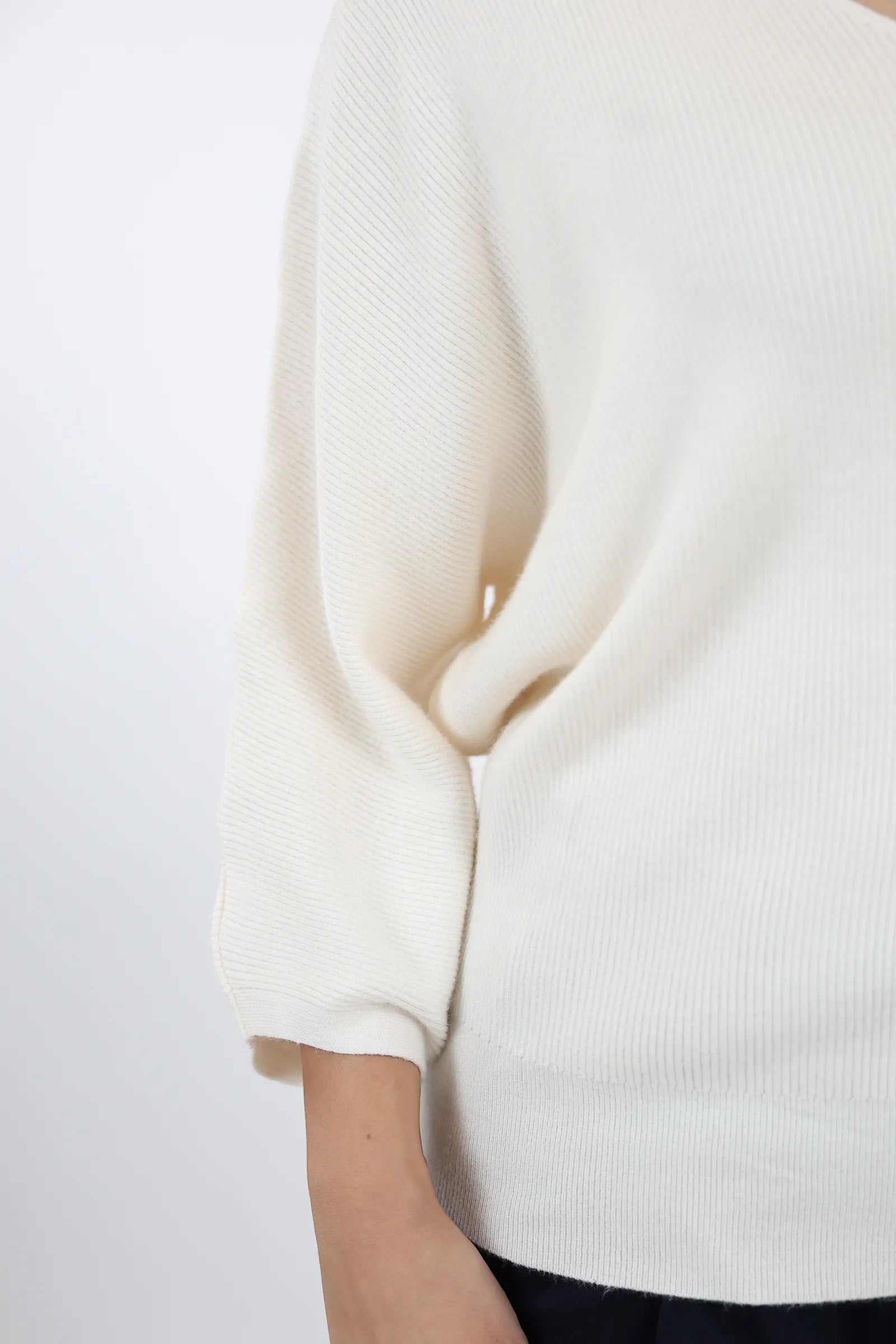 BLUZË V NECK