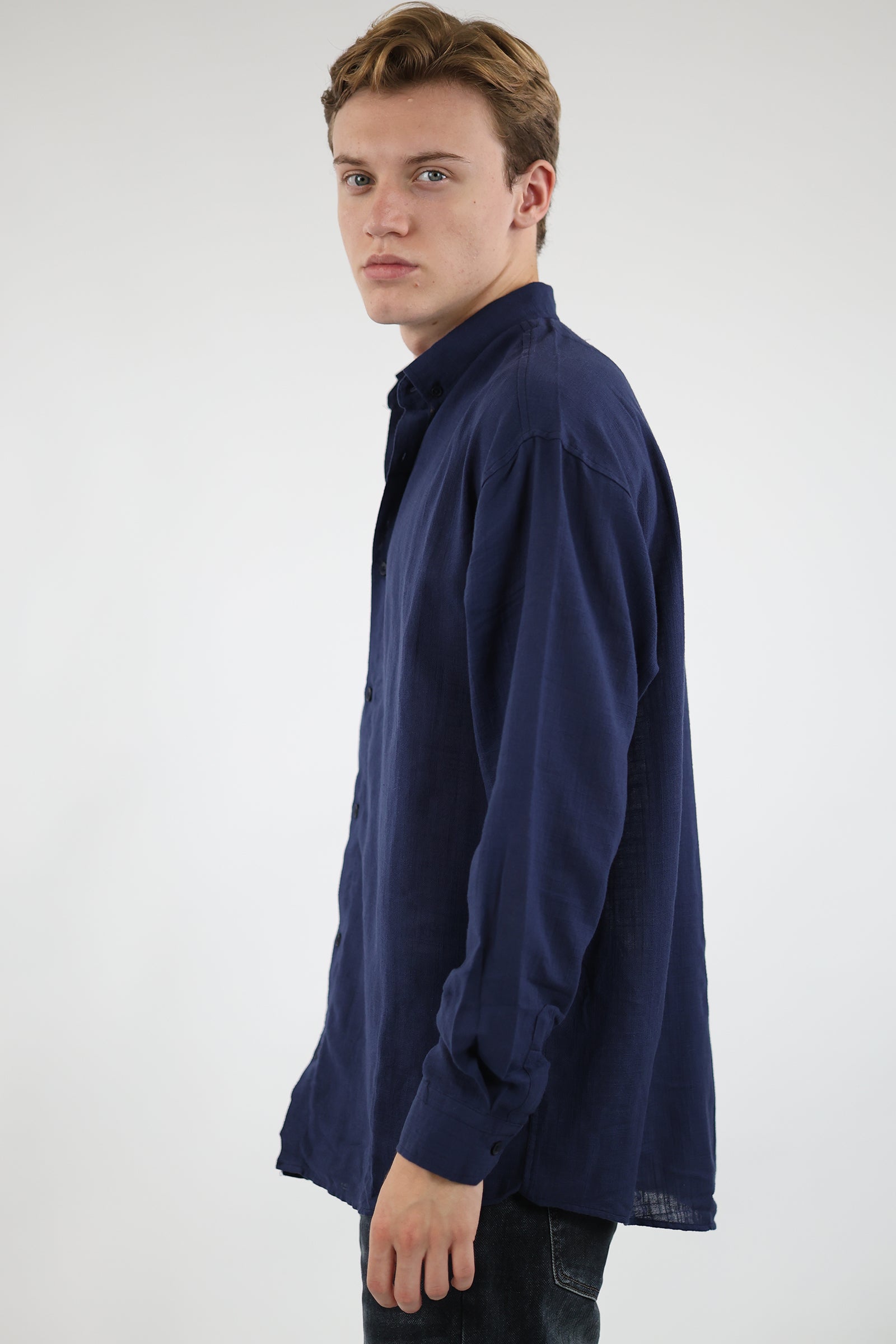 KËMISHË NAVY BLUE