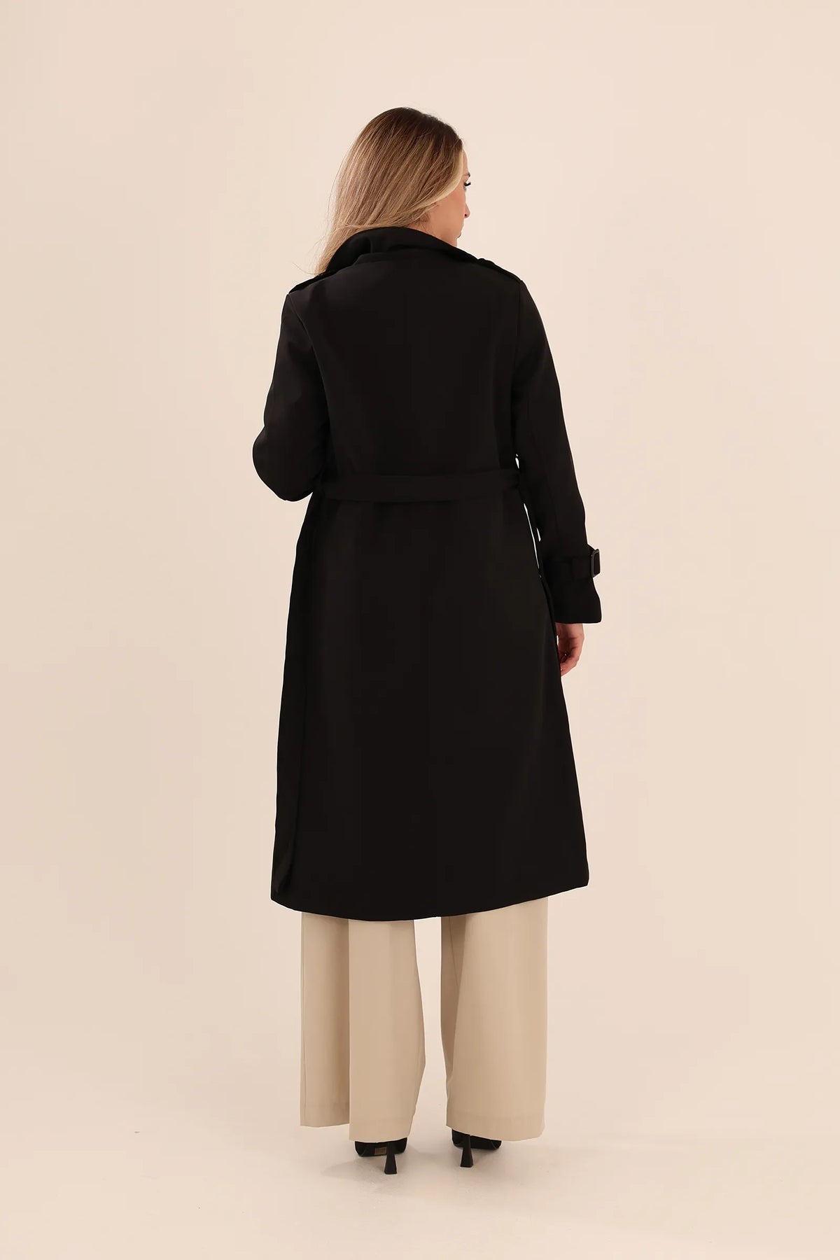 Mantil bellted trench
