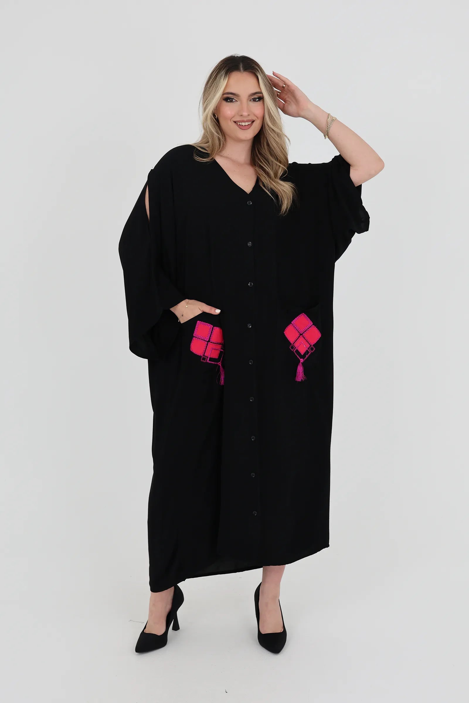Fustan embroidered