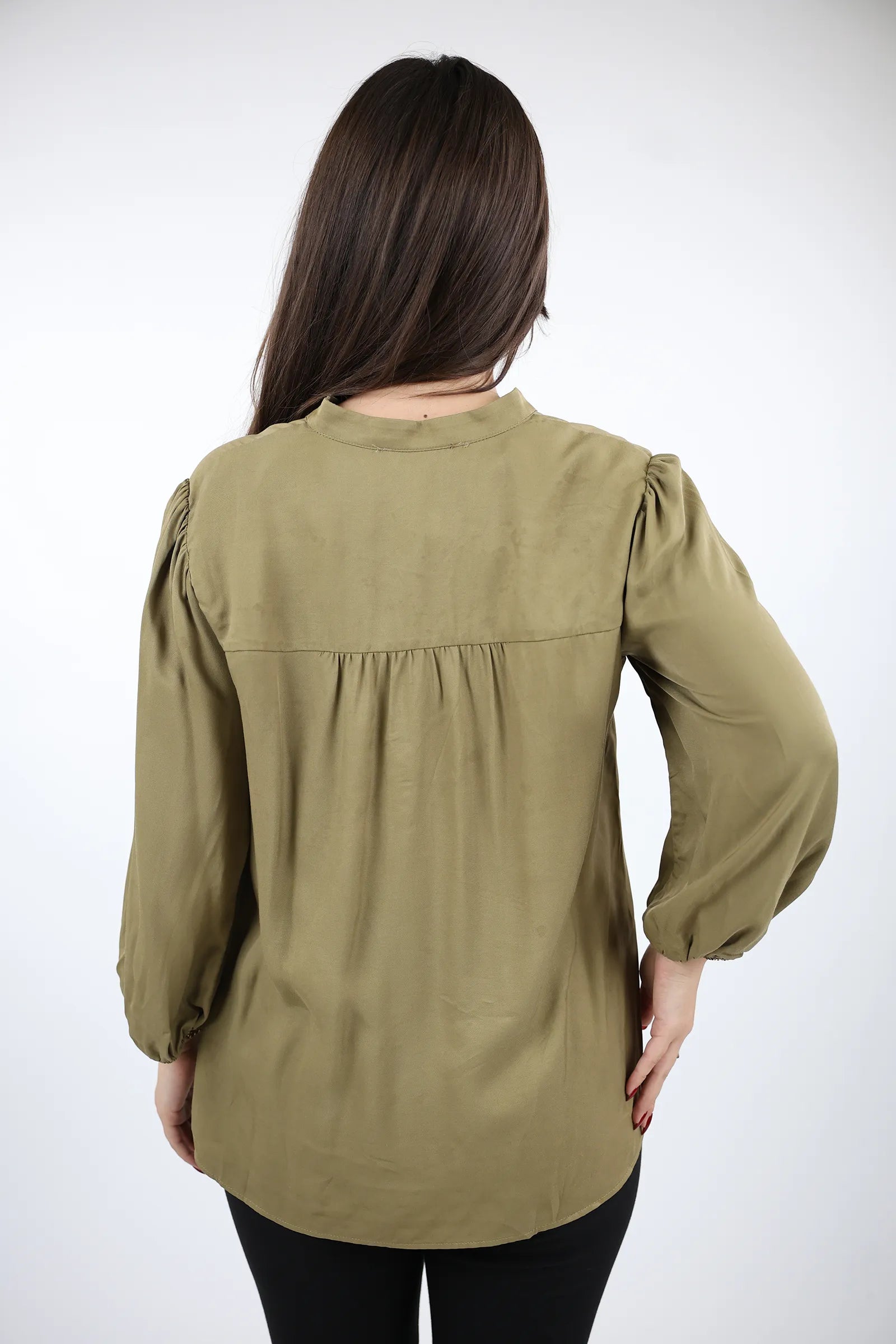 KËMISHË Mandarin Collar