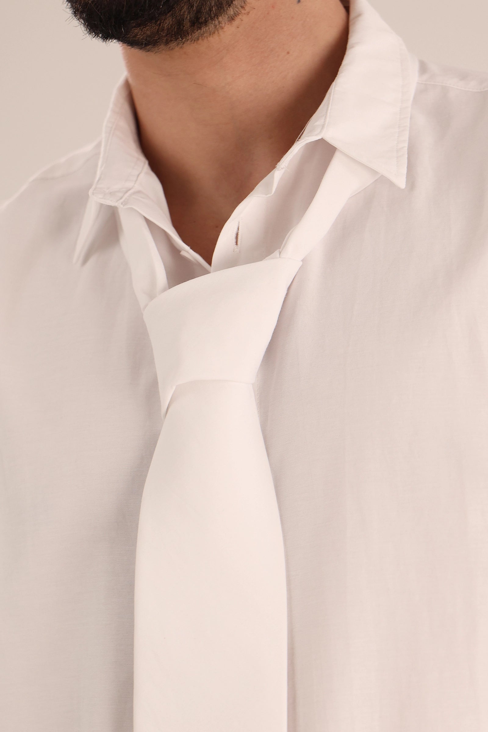 Kemishe tie set