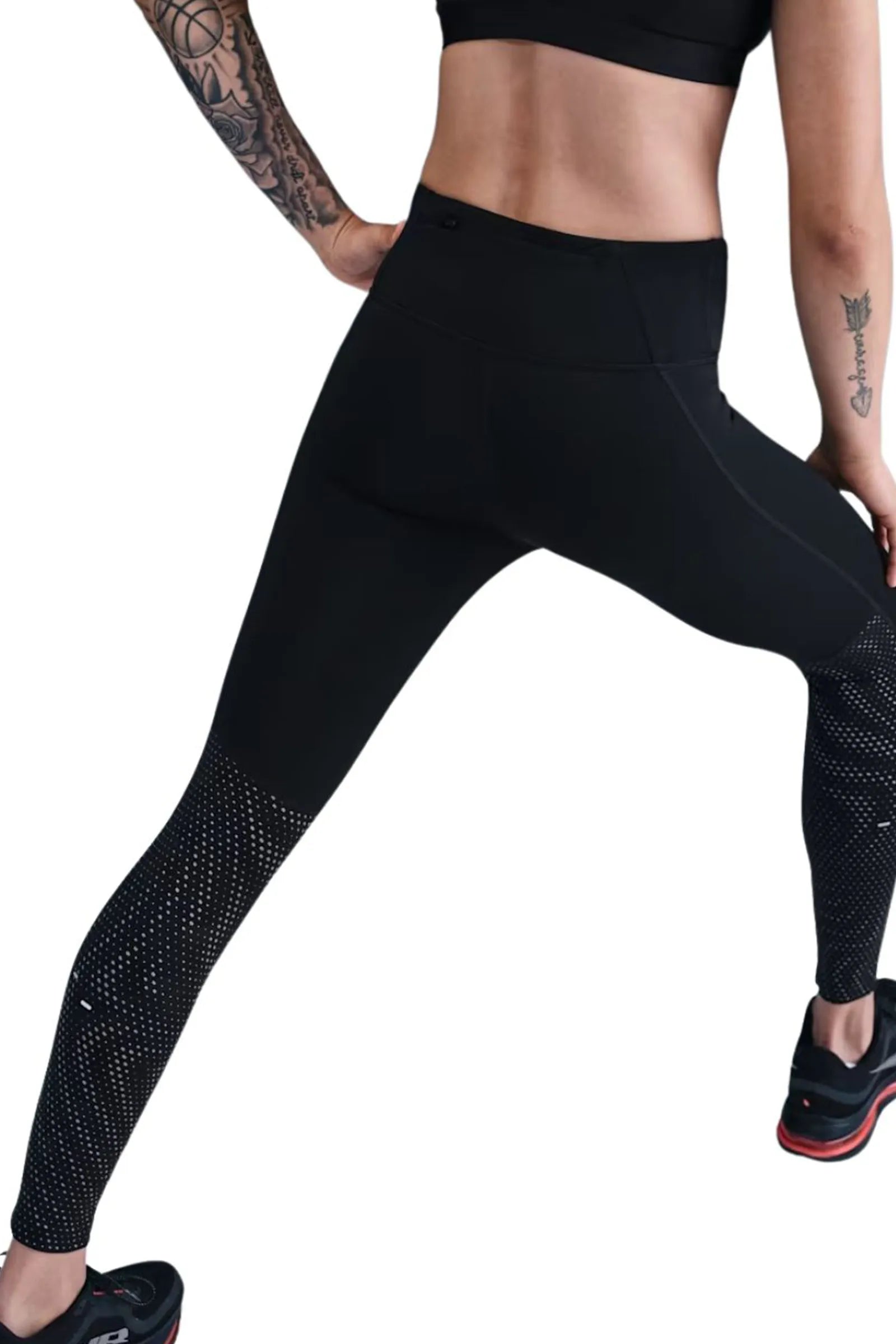 Hellanke nike tempo flash HV3749-010